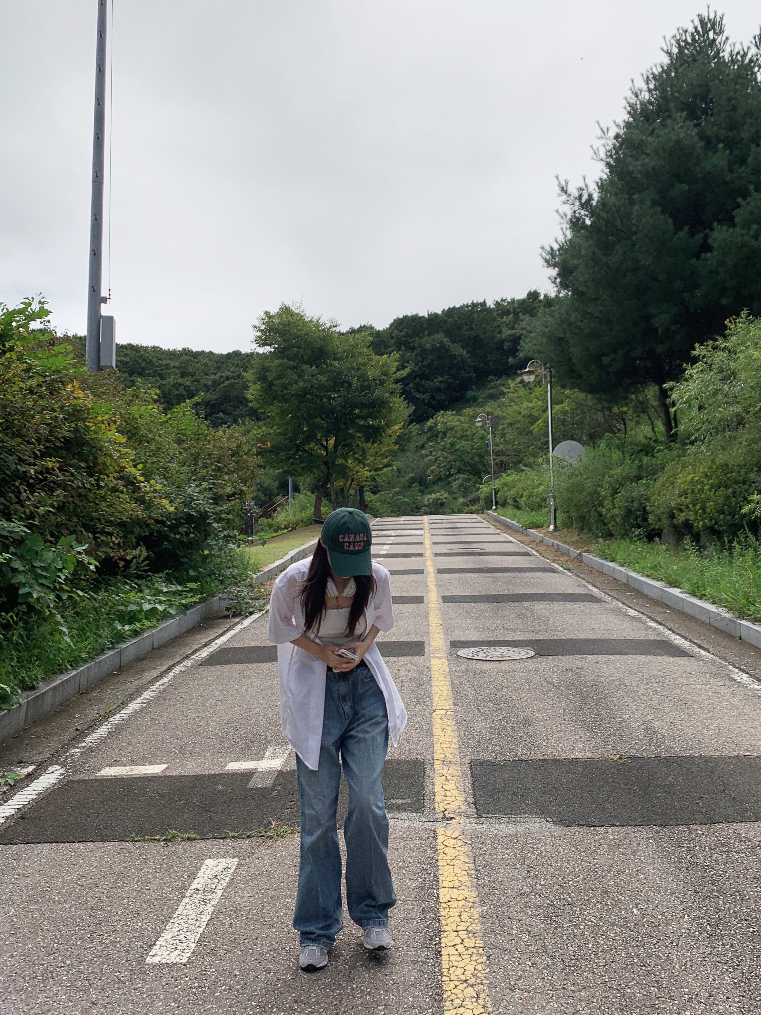 New Balance 878 Gray 착용 스타일 - 1