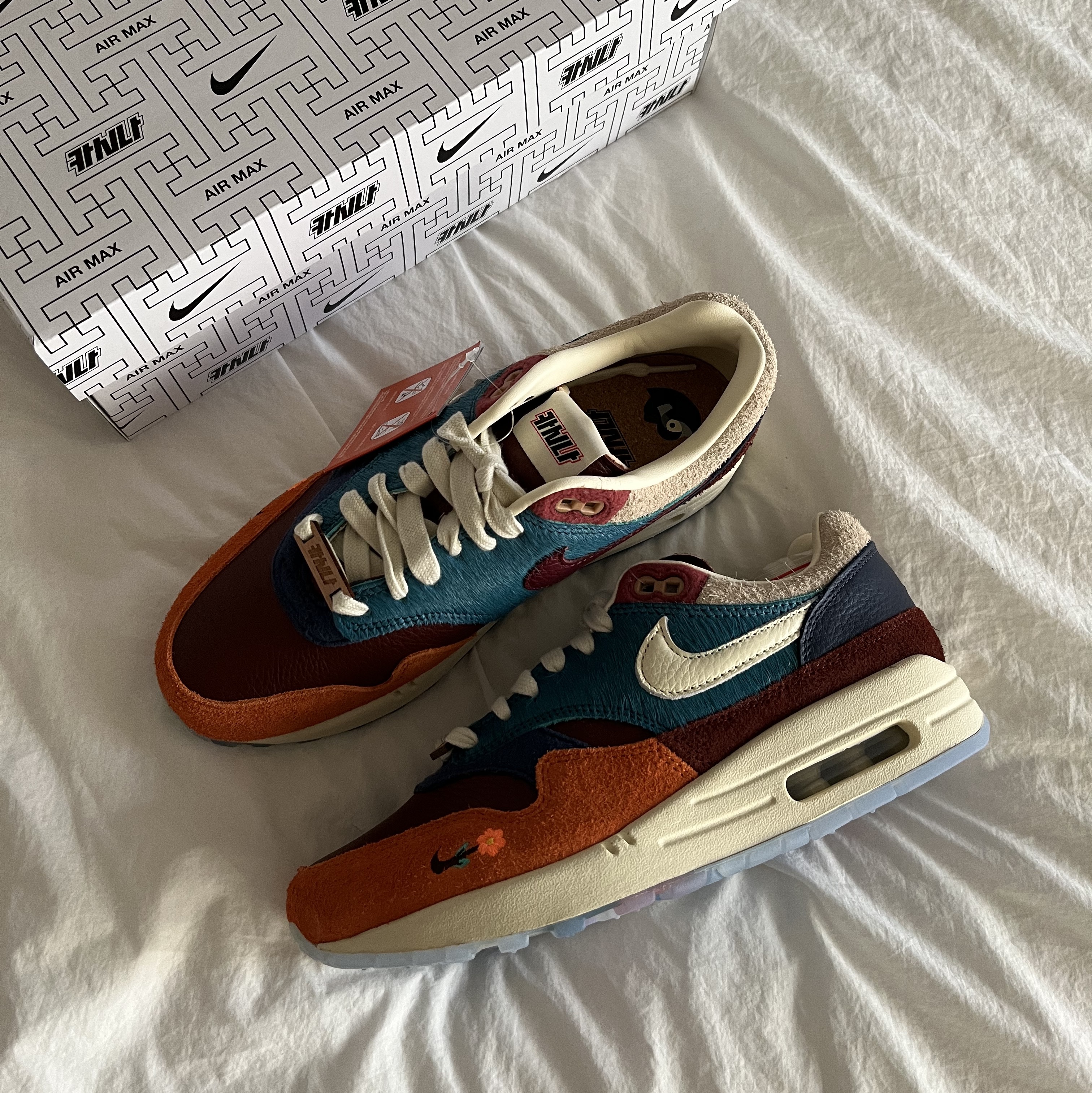 Nike x Kasina Air Max 1 SP Won-Ang Orange 착용 스타일 - 1