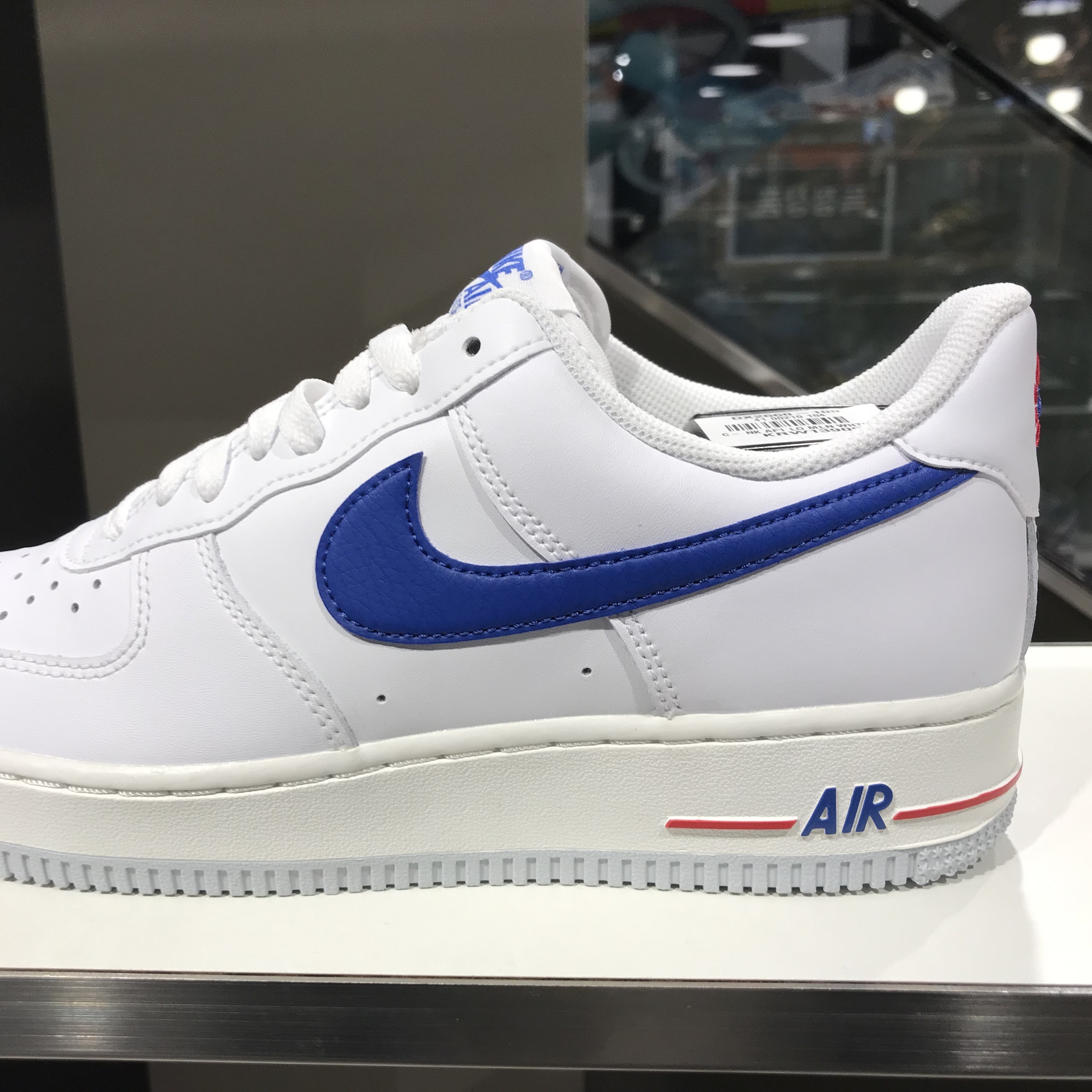 Nike Air Force 1 Low '07 Game Royal 착용 스타일 - 3