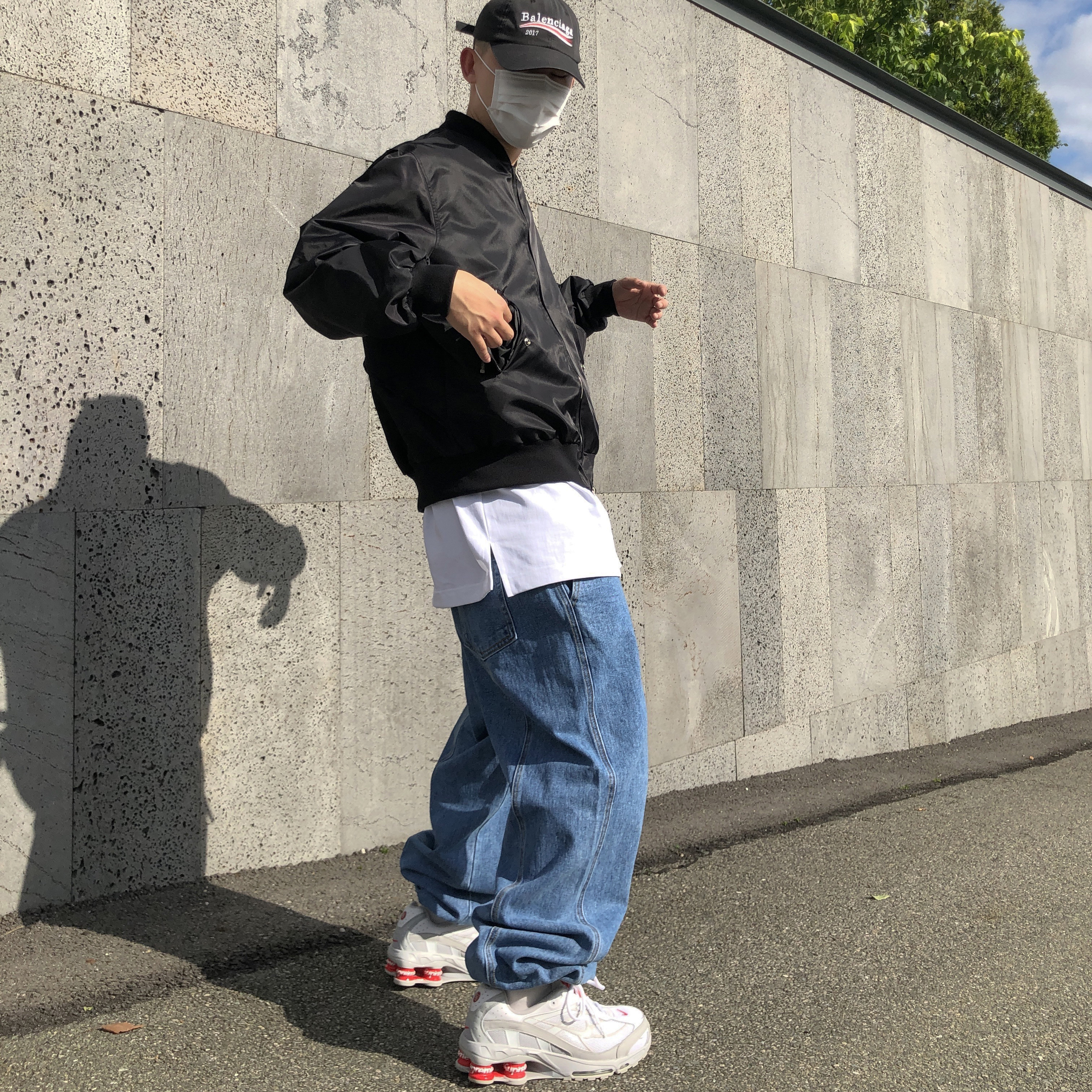 Nike x Supreme Shox Ride 2 SP White 착용 스타일 - 1
