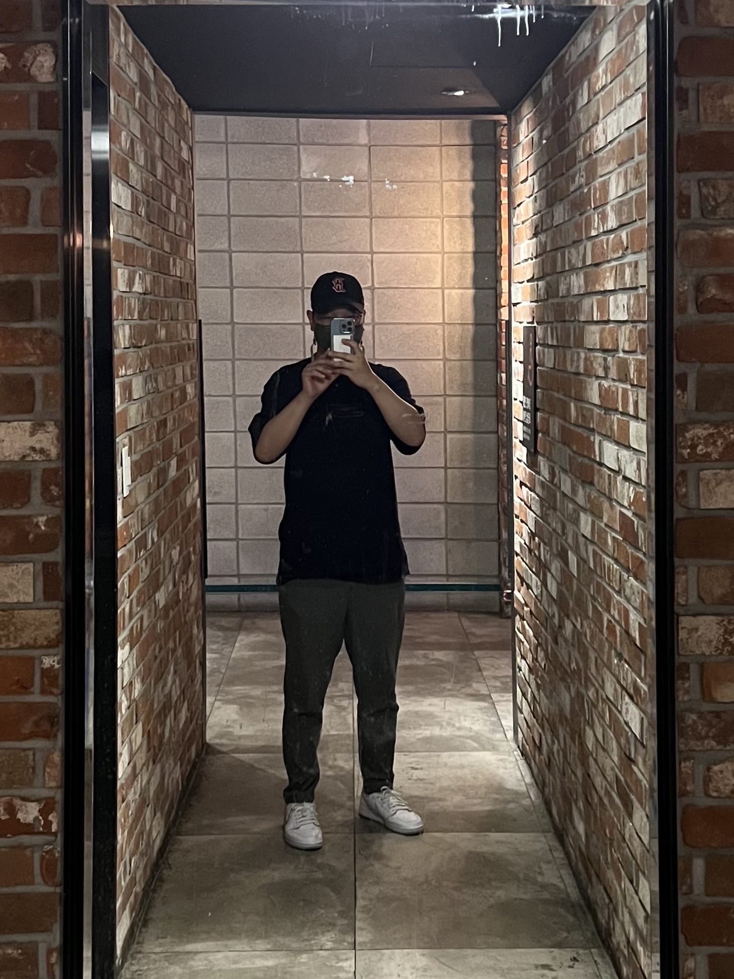 Jordan 1 Low OG Neutral Grey 착용 스타일