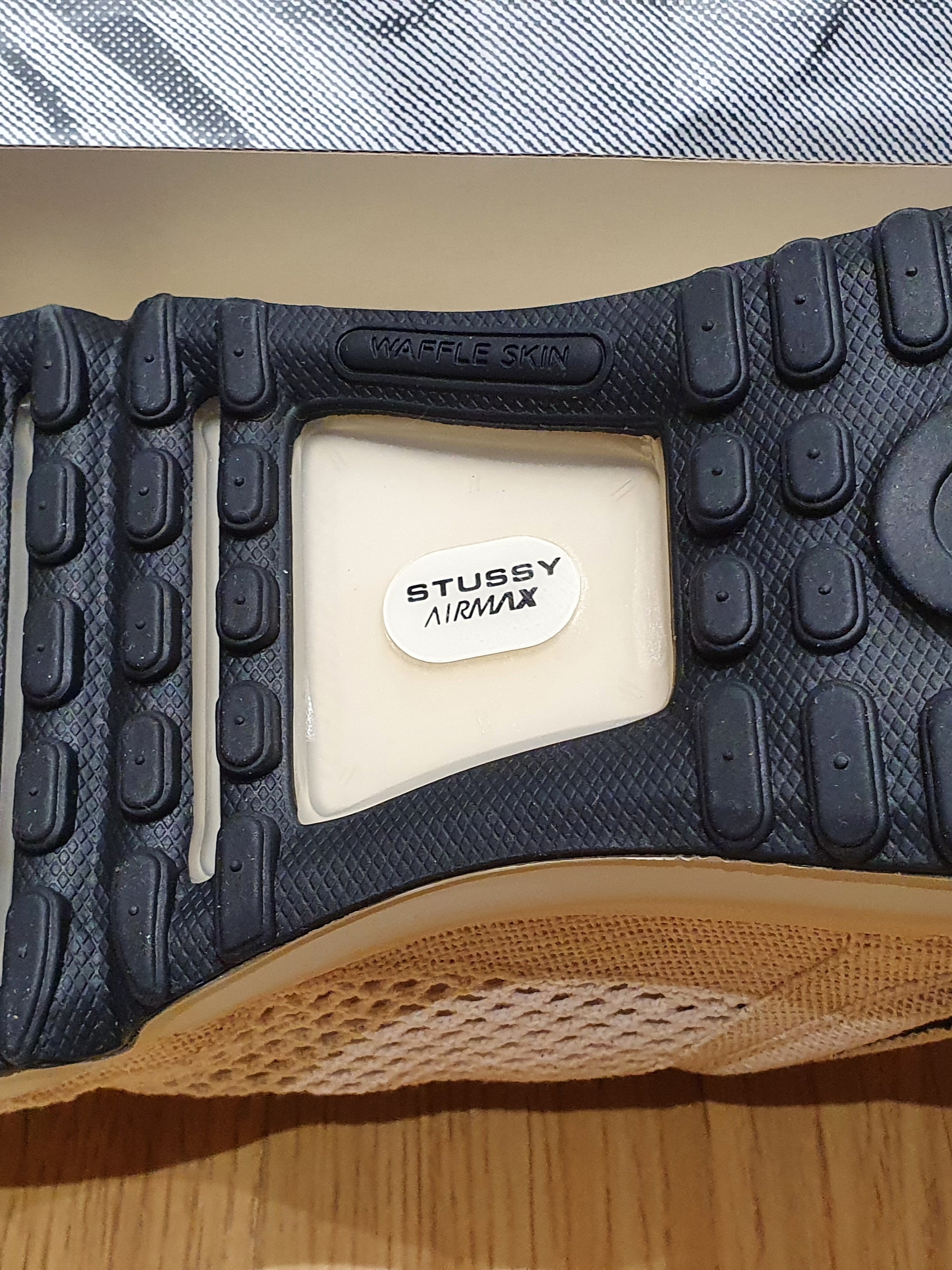 Nike x Stussy Air Max 2013 Fossil 착용 스타일 - 3