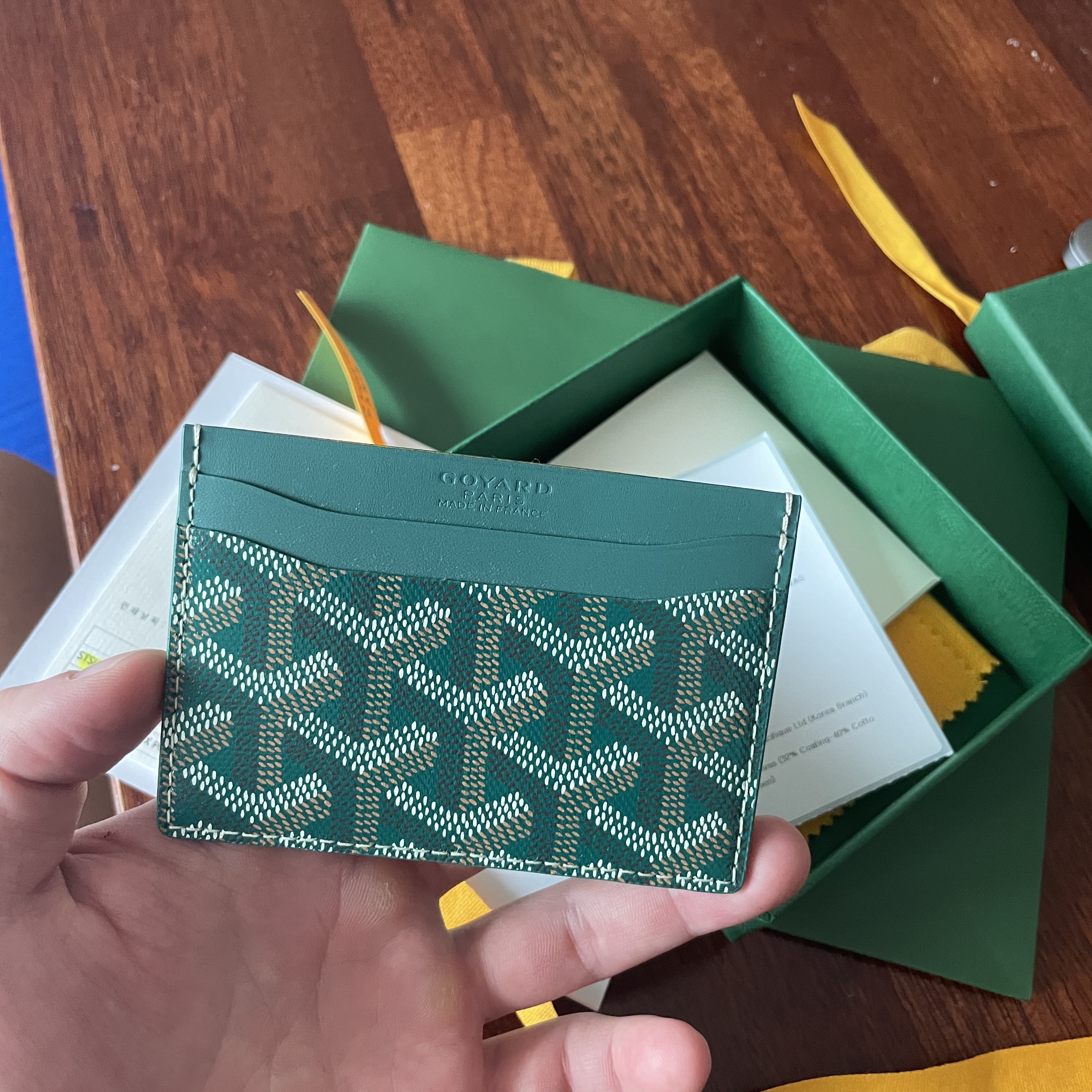 Goyard Saint Sulpice Card Holder Green 착용 스타일