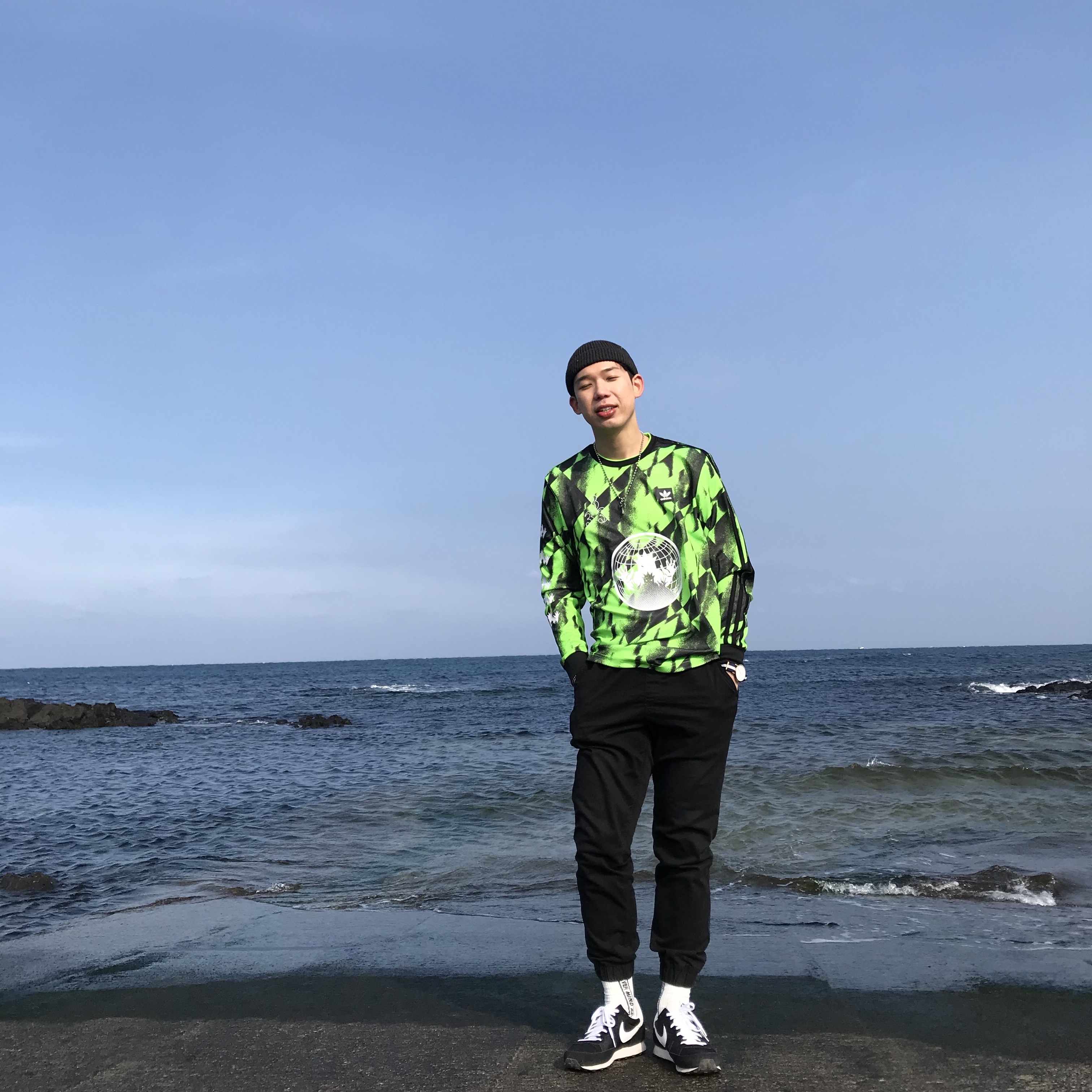 Nike Challenger OG Black White 착용 스타일