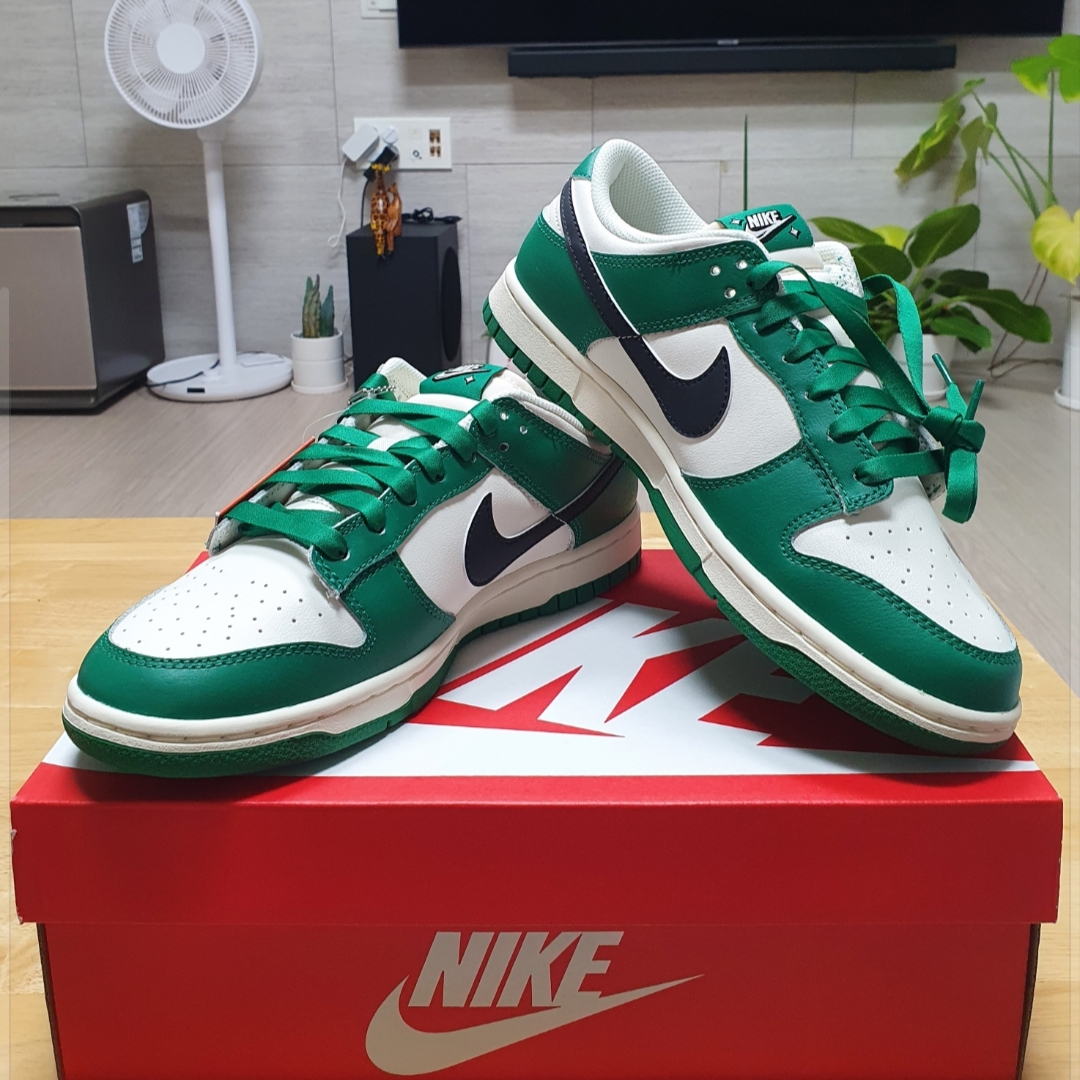 Nike Dunk Low Retro SE Jackpot Malachite 착용 스타일