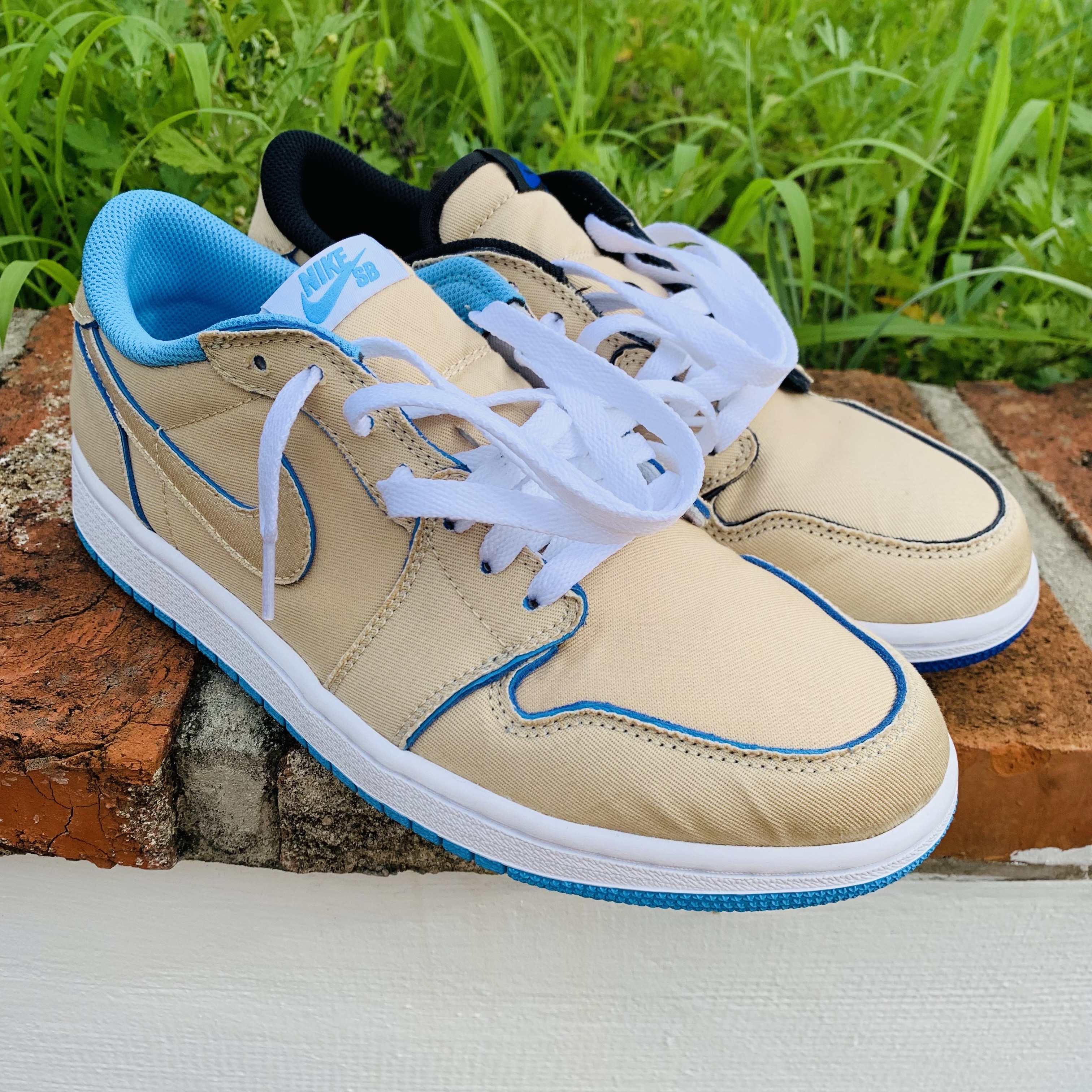 Jordan 1 x Lance Mountain Low SB QS Desert Ore 착용 스타일