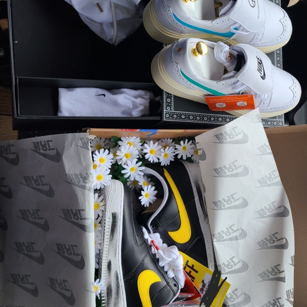 Nike x Peaceminusone Kwondo1 White, Nike x Peaceminusone Air Force 1 Low Para-Noise 착용 스타일 - 1