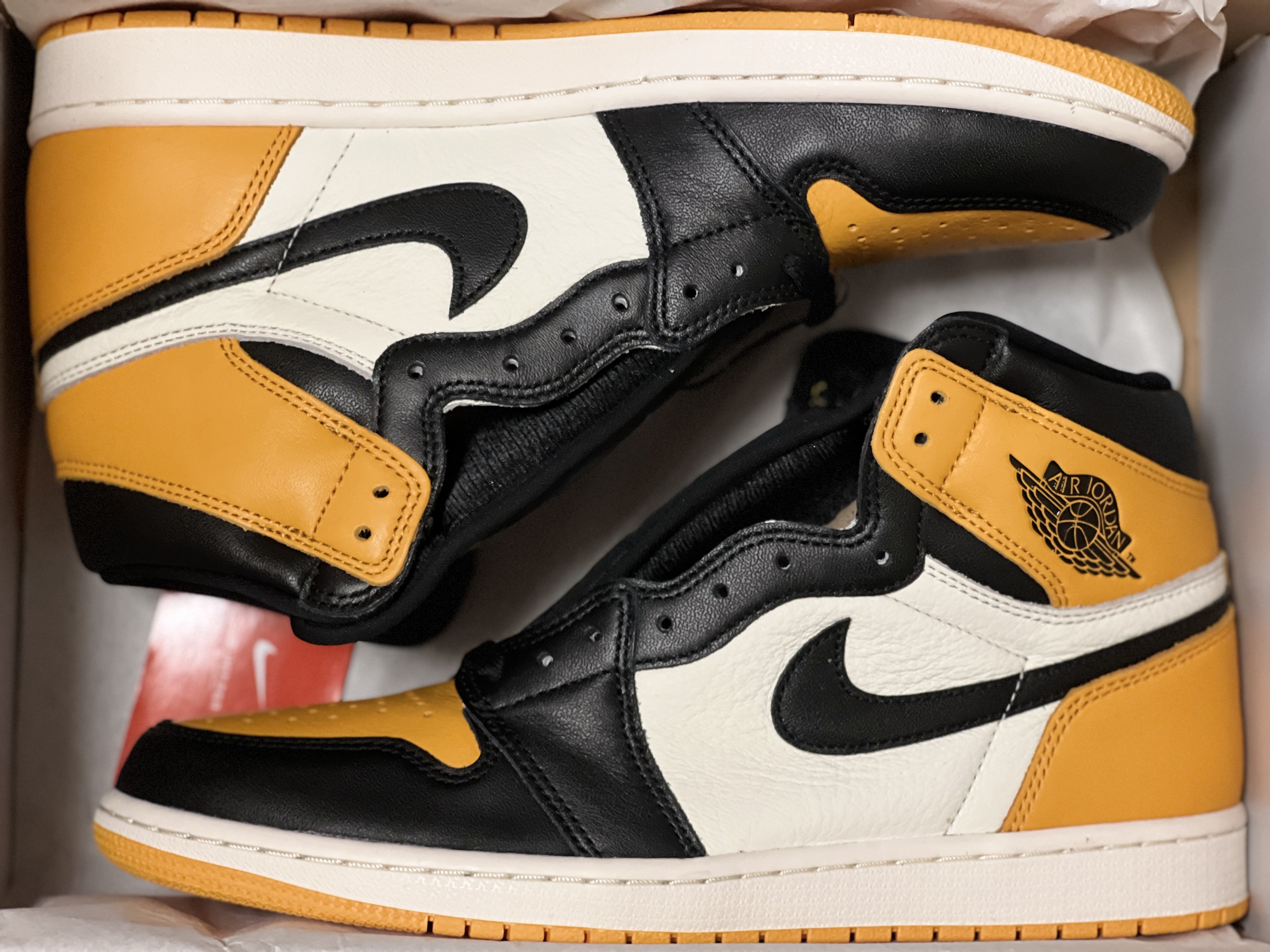 Jordan 1 Retro High OG Taxi 착용 스타일