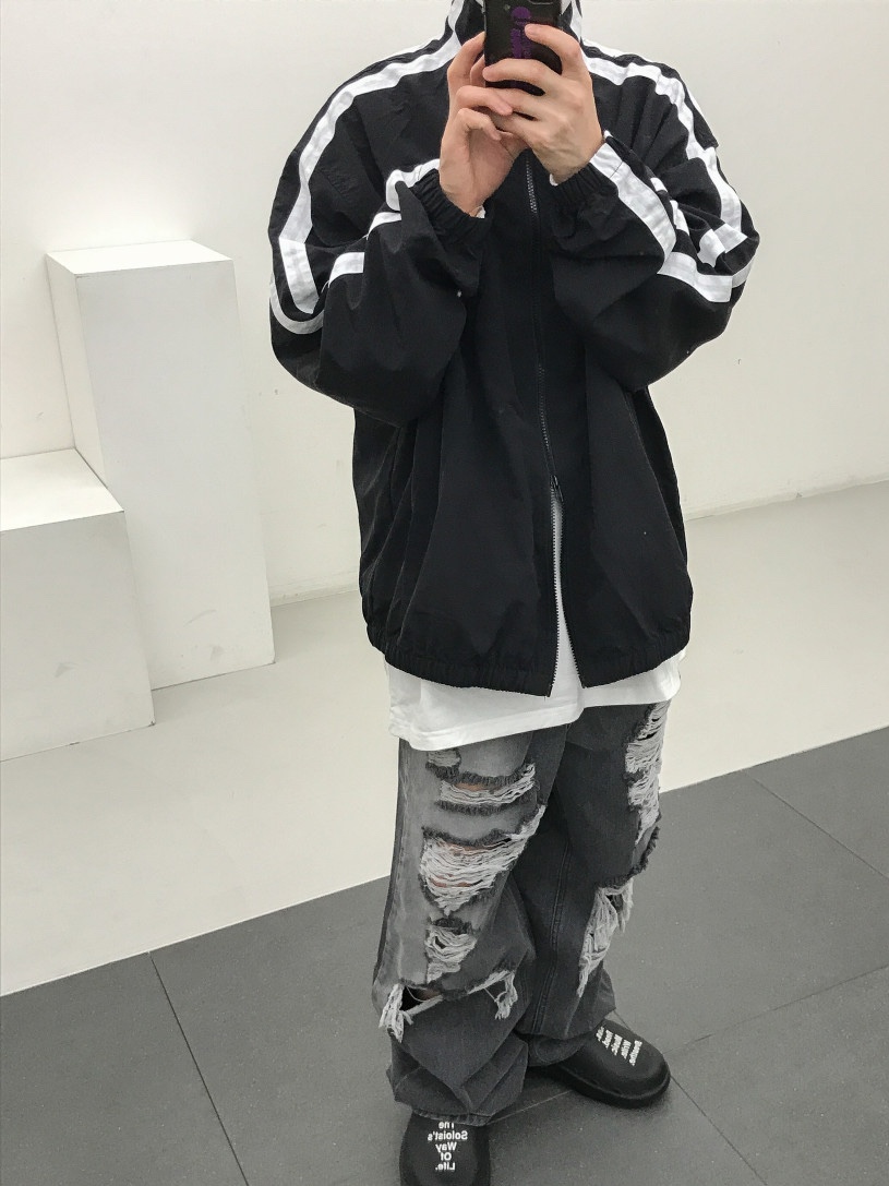 Oofos x Takahiromiyashita The Soloist The Soloist's Way Of Life Clog Black White 착용 스타일