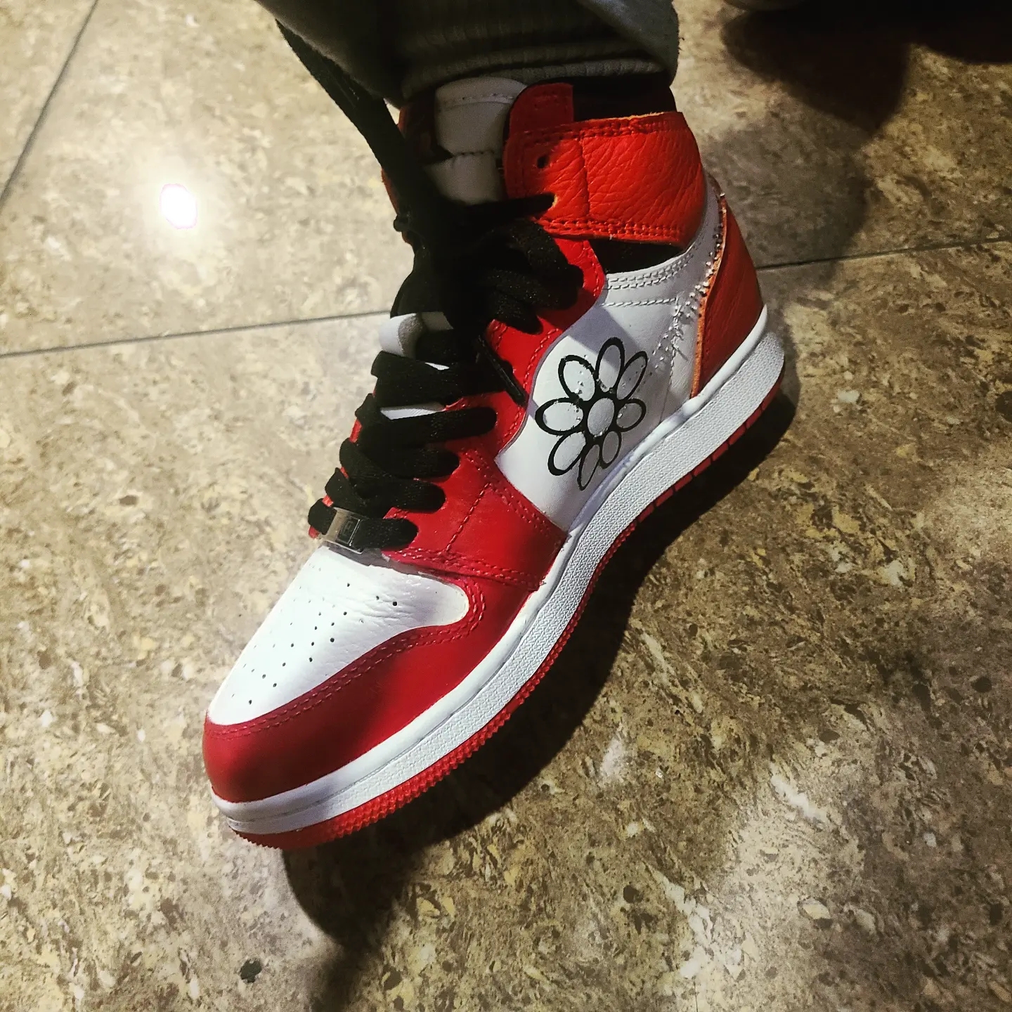 Jordan 1 Retro High OG Heritage 착용 스타일 - 2