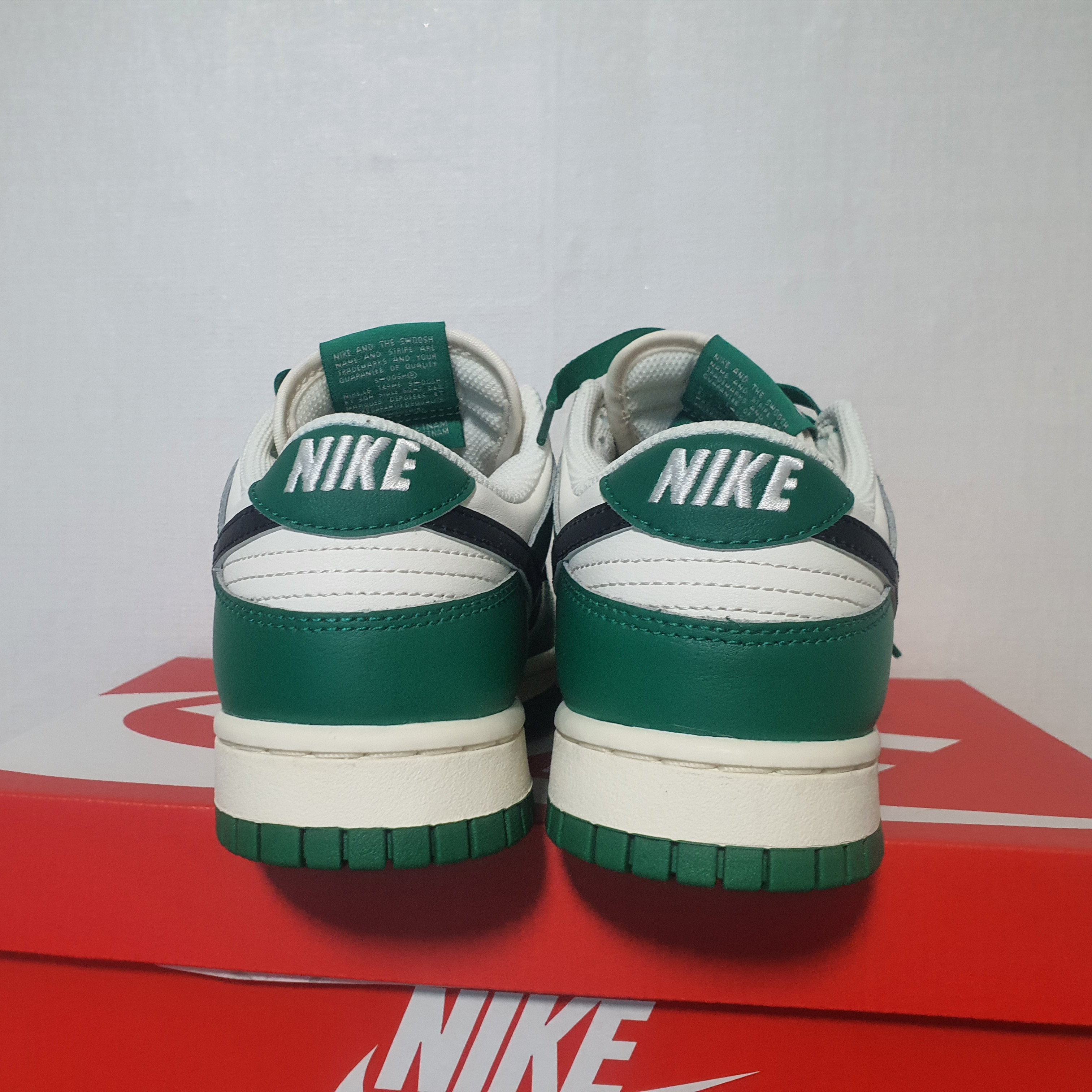 Nike Dunk Low Retro SE Jackpot Malachite 착용 스타일 - 3