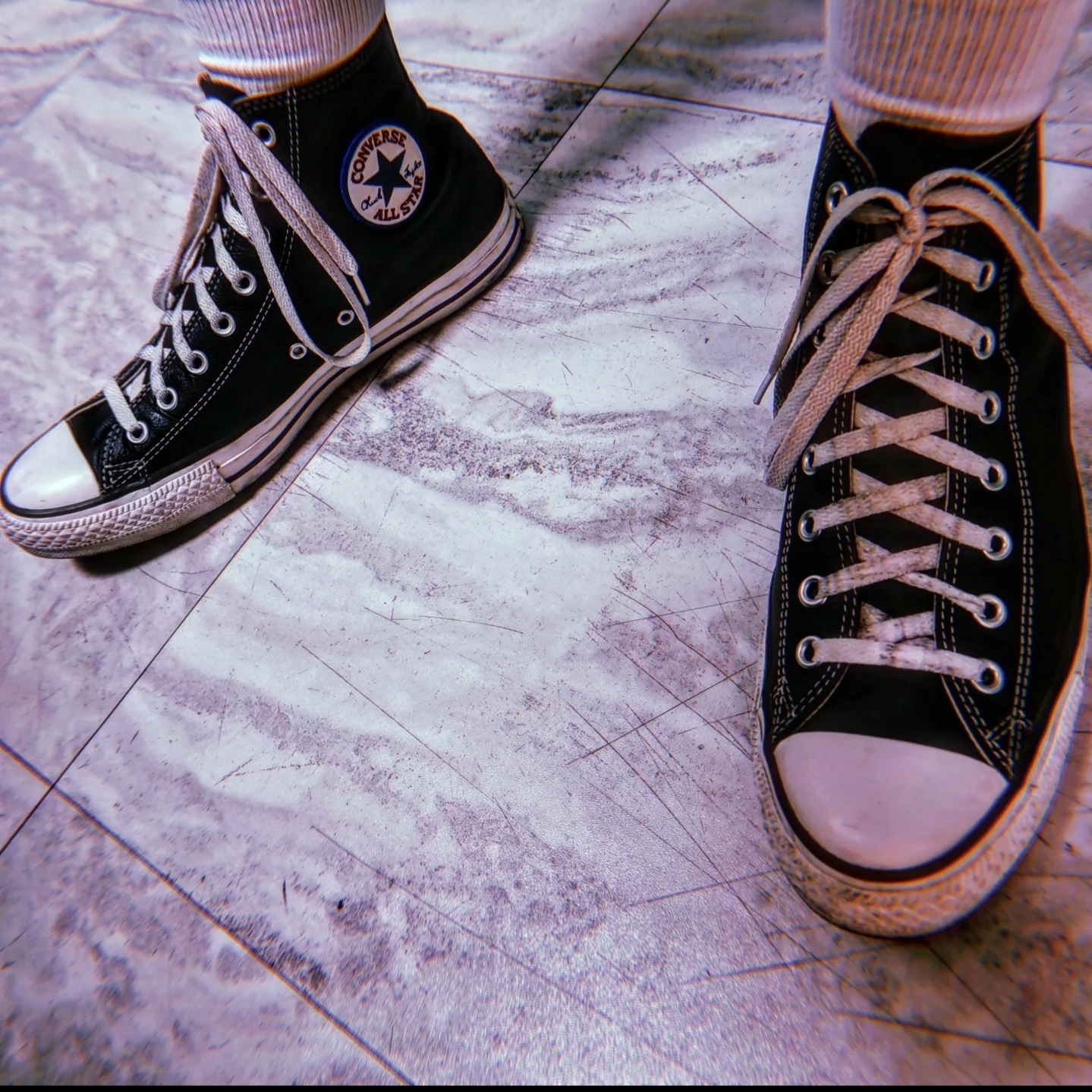 Converse Leather I-Robot Chuck Taylor All Star Hi Black 착용 스타일 - 1