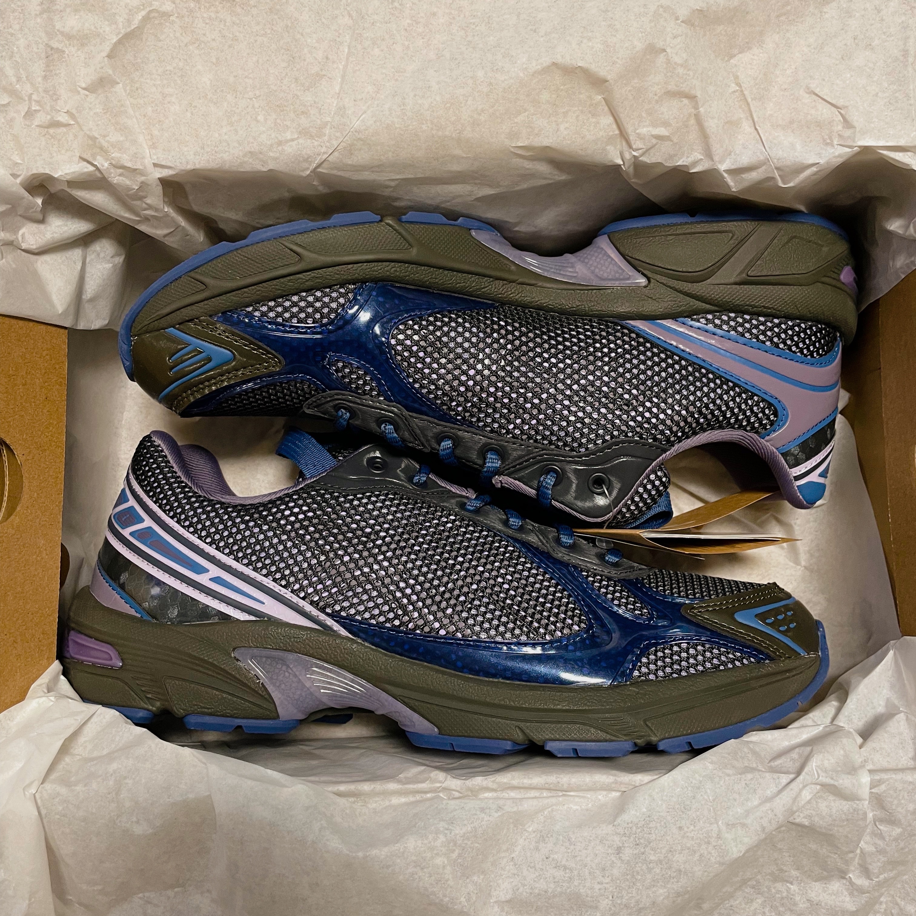 Asics UB4-S Gel-1130 Graphite Grey 착용 스타일 - 2
