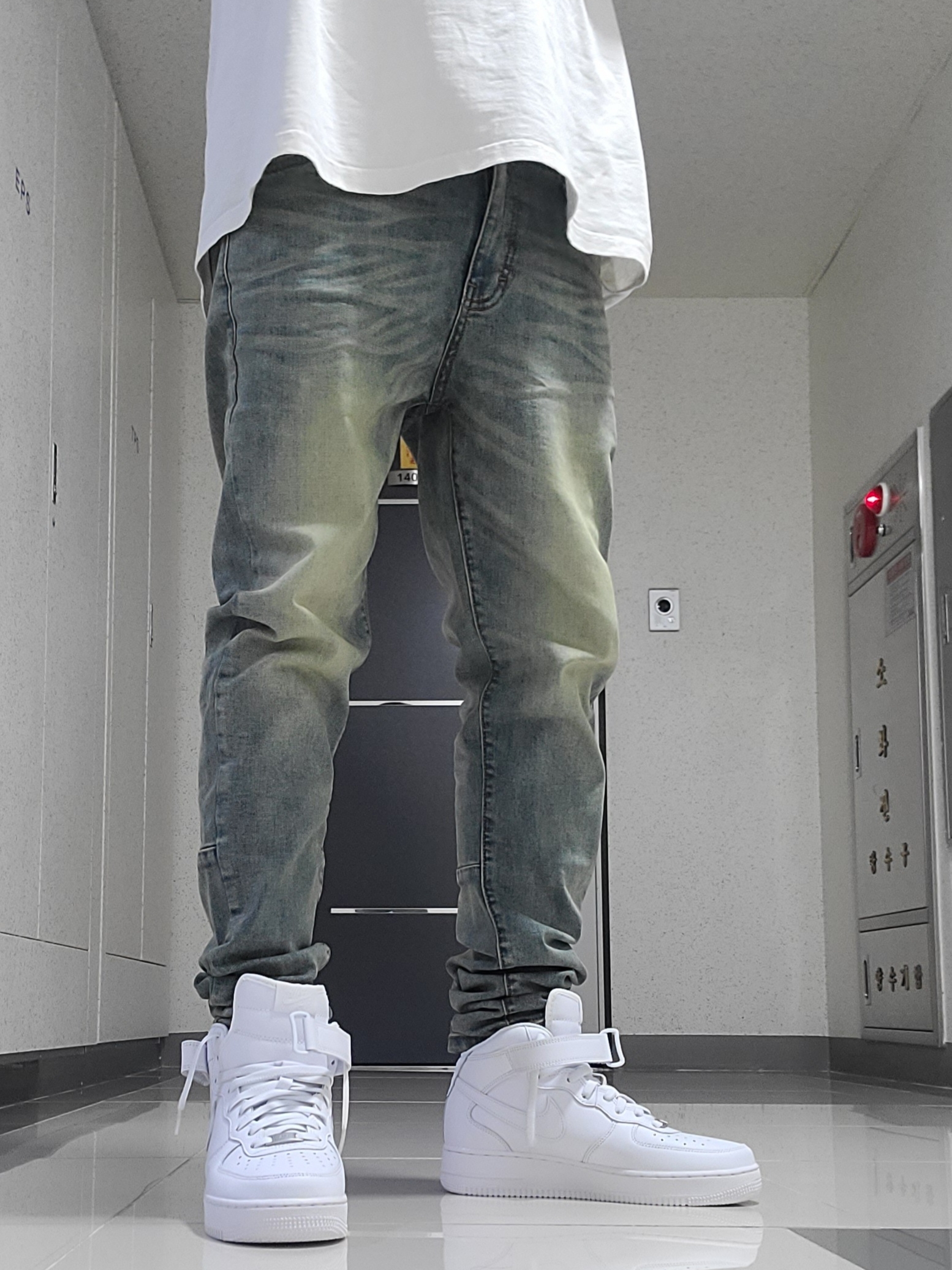 Nike Air Force 1 Mid '07 White 착용 스타일 - 1