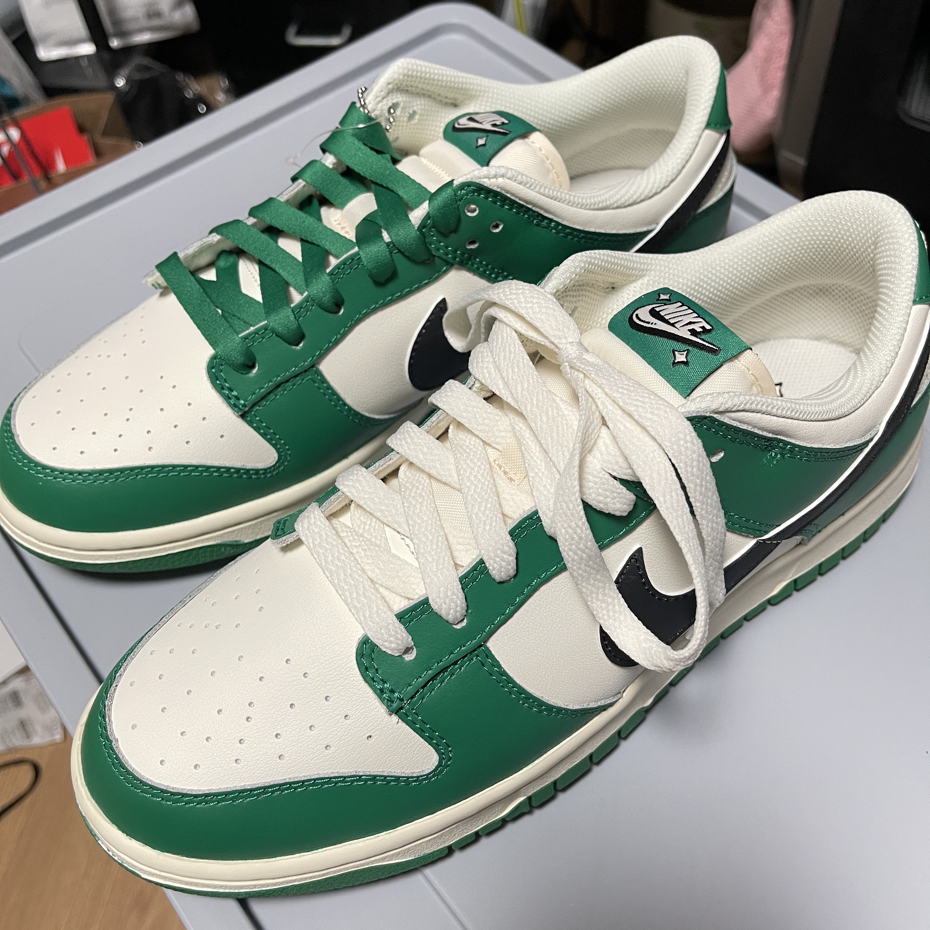 Nike Dunk Low Retro SE Jackpot Malachite 착용 스타일 - 1