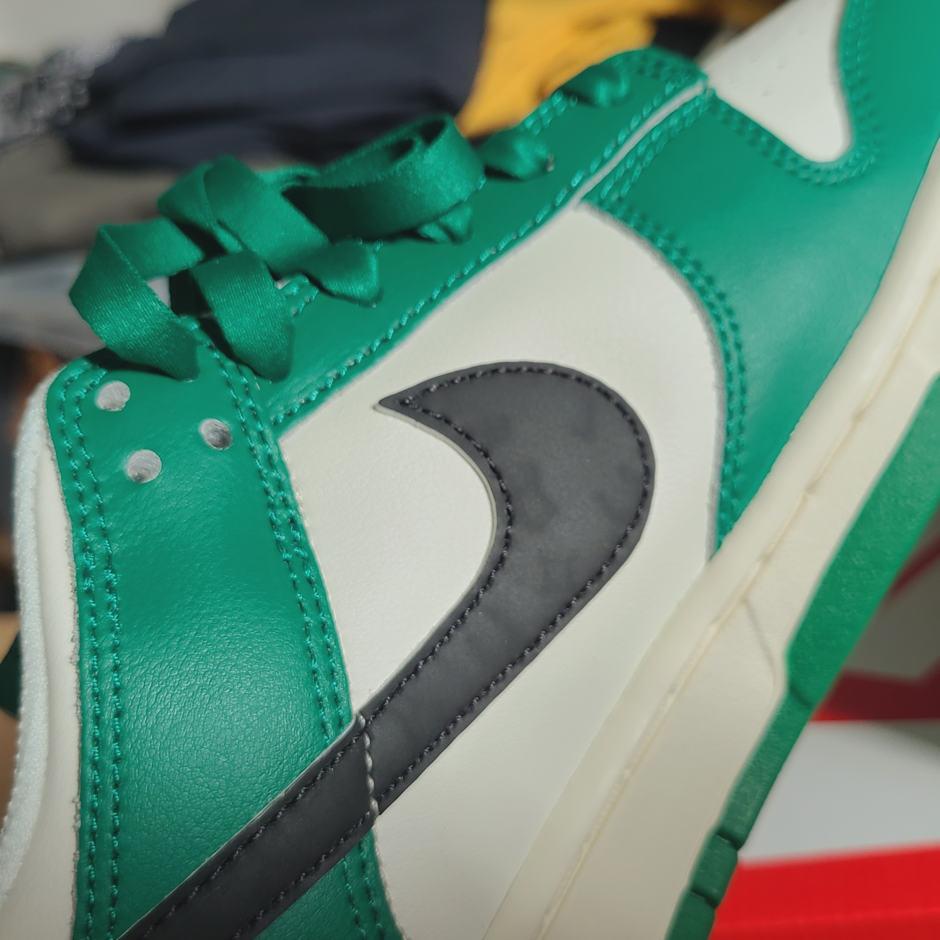 Nike Dunk Low Retro SE Jackpot Malachite 착용 스타일 - 5
