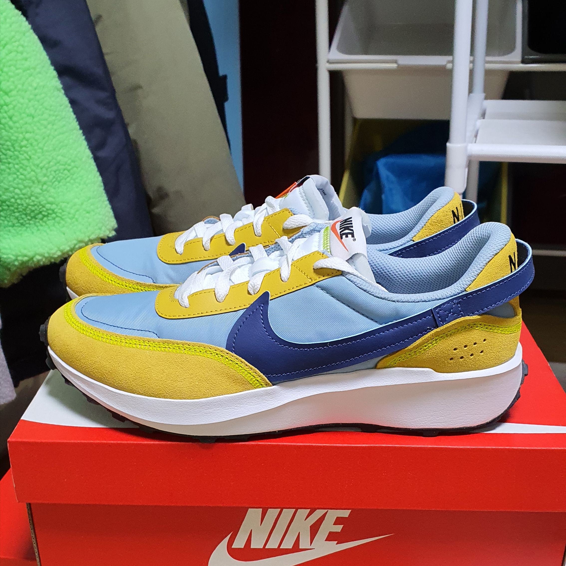 Nike Waffle Debut Boarder Blue Mystic Navy, (W) Nike Waffle Debut Vivid Sulfur 착용 스타일 - 5