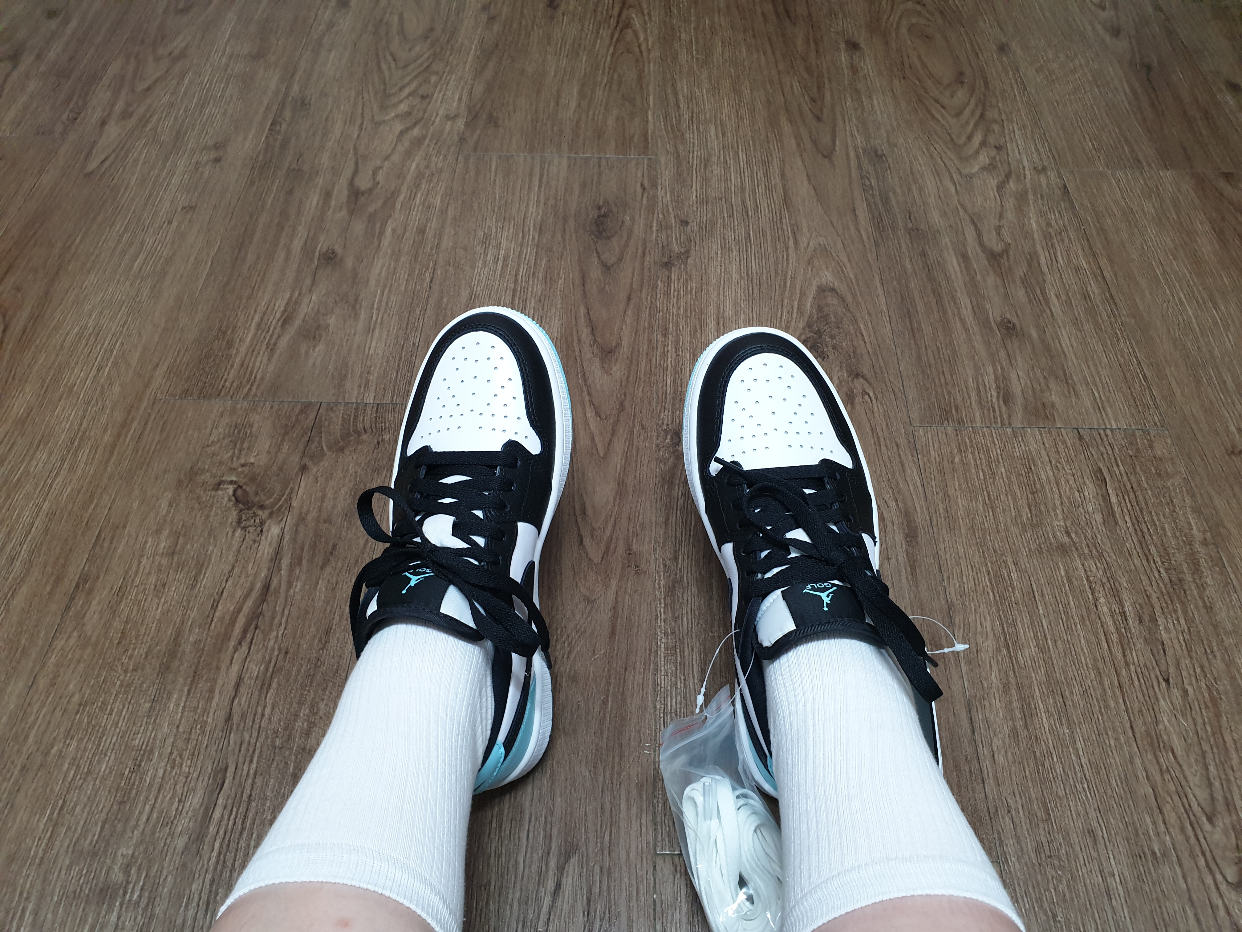 Jordan 1 Low Golf Copa 착용 스타일 - 2
