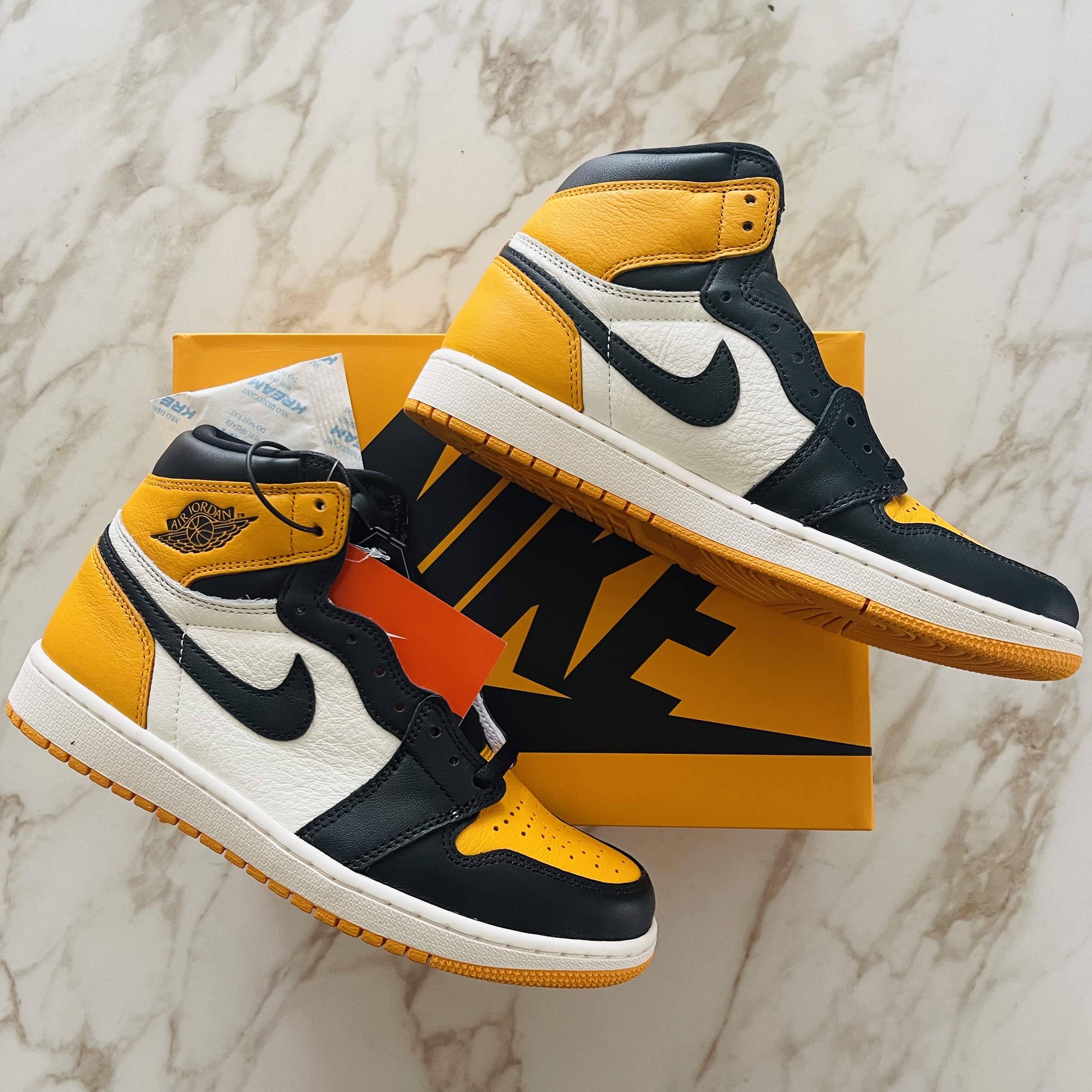 Jordan 1 Retro High OG Taxi 착용 스타일