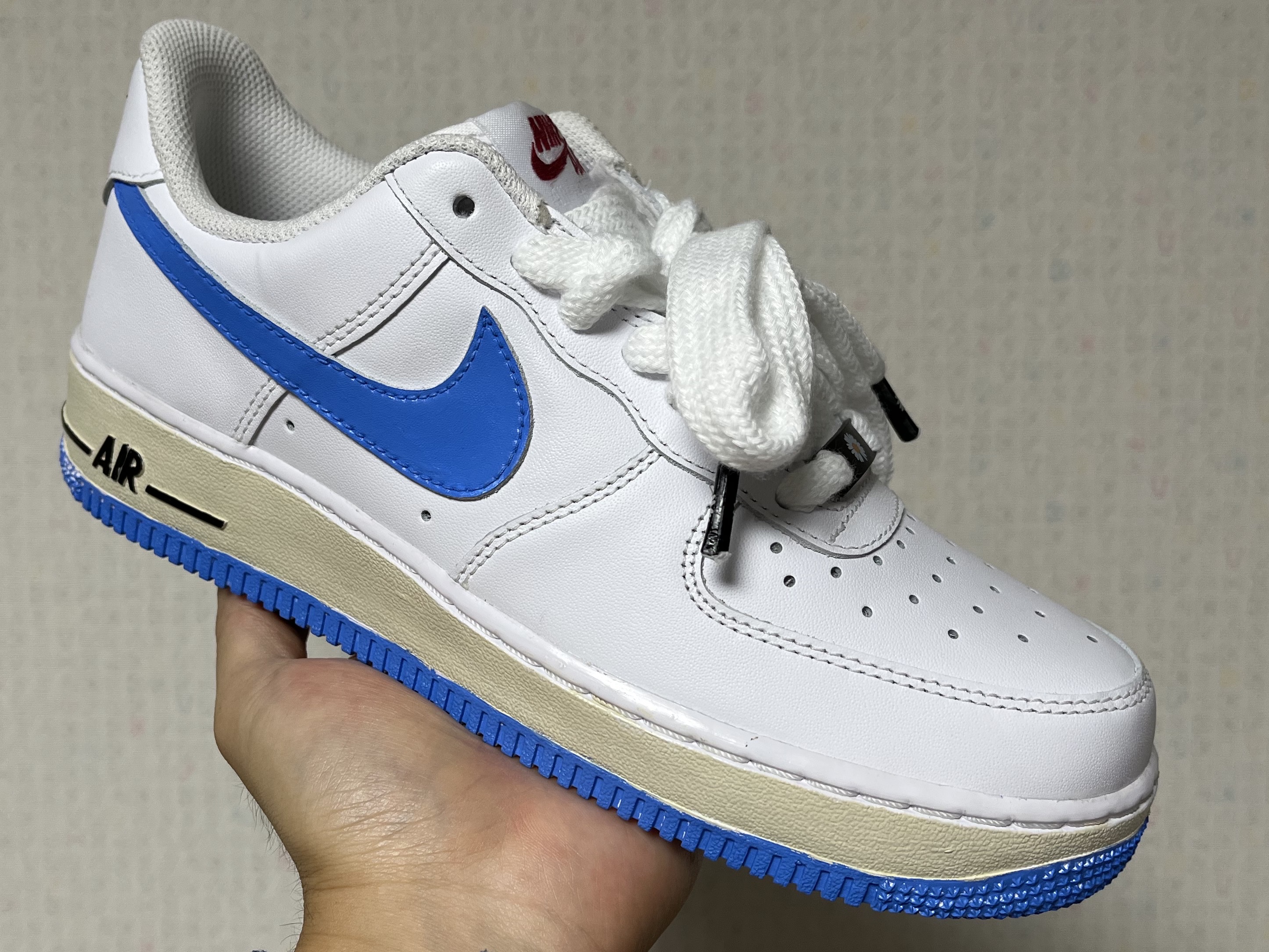 Nike Air Force 1 '07 Low White 착용 스타일 - 2