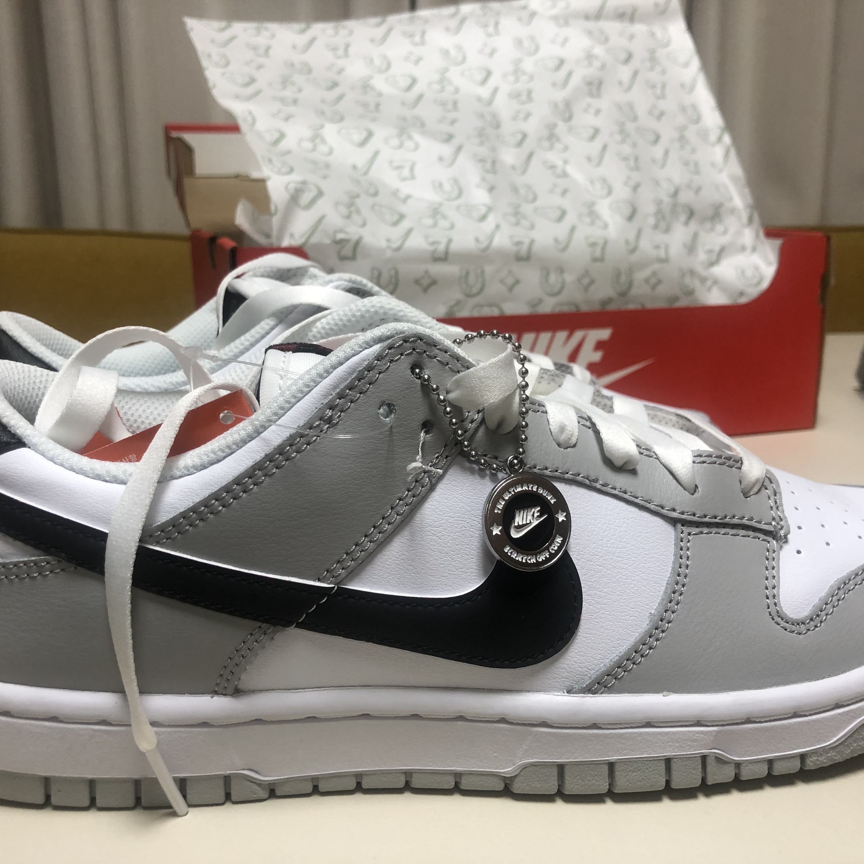 Nike Dunk Low Retro SE Jackpot Grey Fog 착용 스타일 - 2