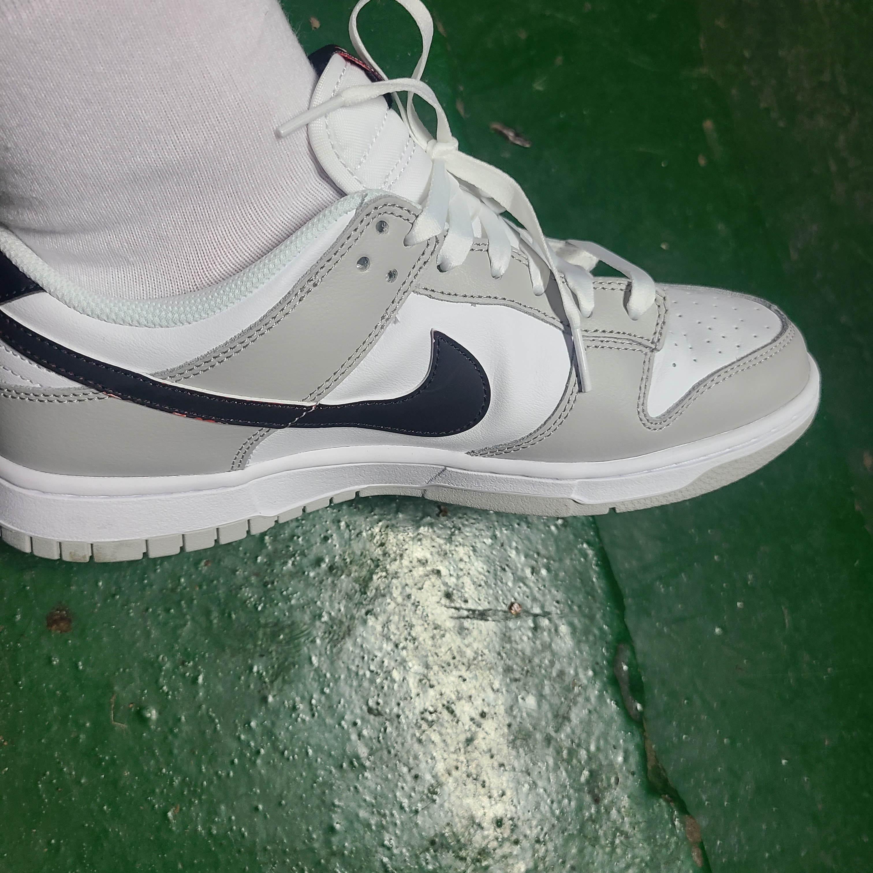 Nike Dunk Low Retro SE Jackpot Grey Fog, (GS) Nike Dunk Low SE Jackpot 착용 스타일 - 3