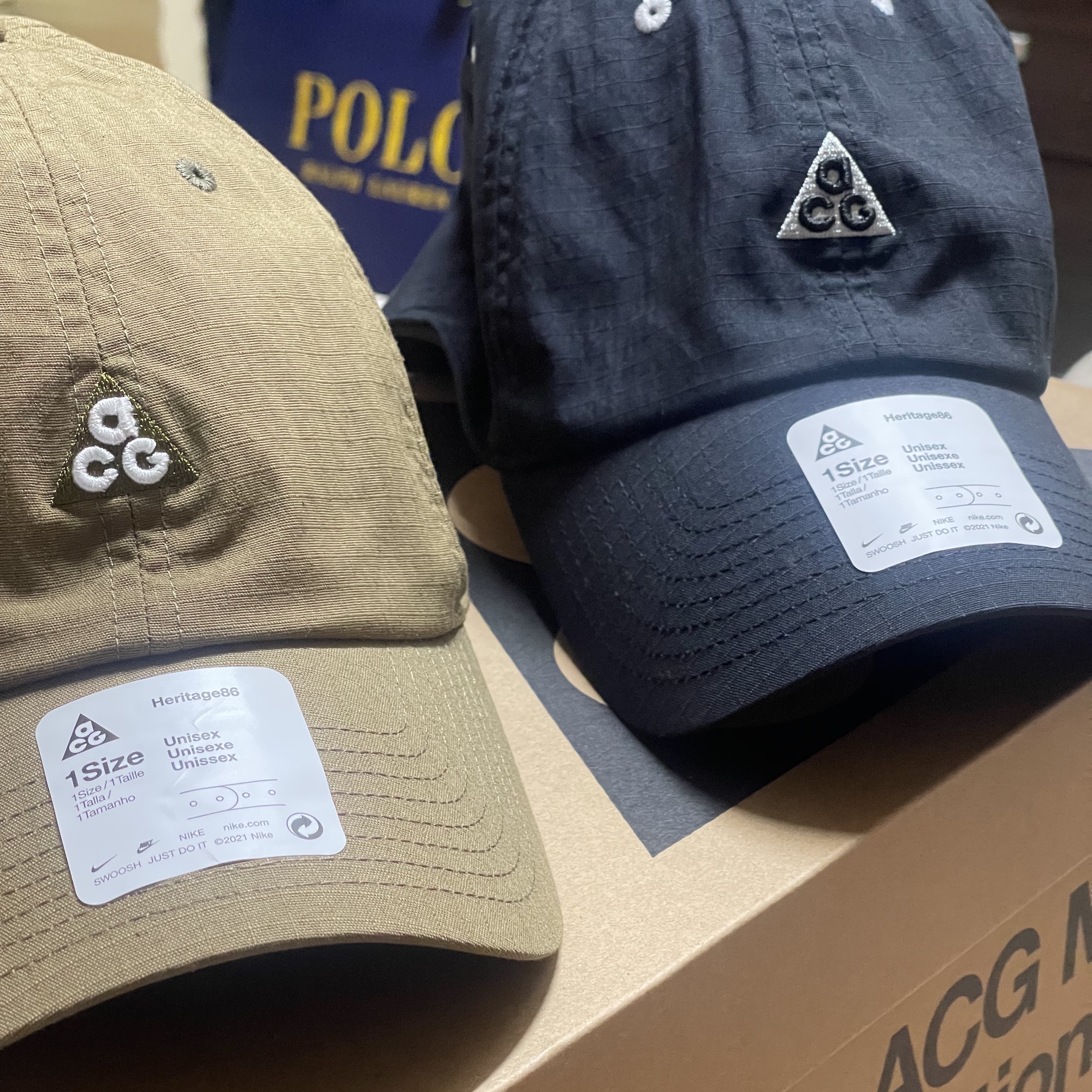 Nike ACG Heritage 86 Cap Hazel Rush, Nike ACG Heritage 86 Cap Black 착용 스타일