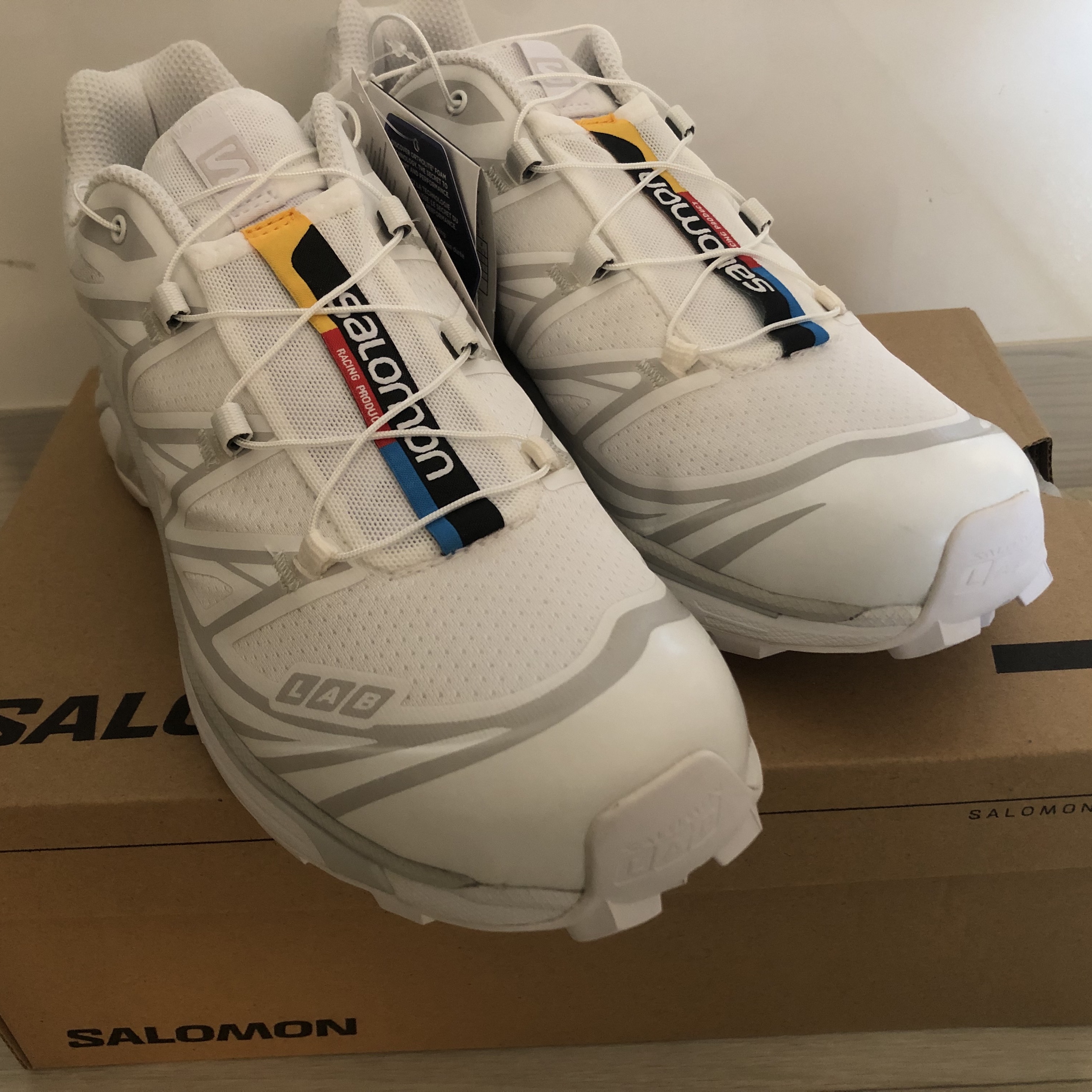 Salomon XT-6 ADV White 착용 스타일