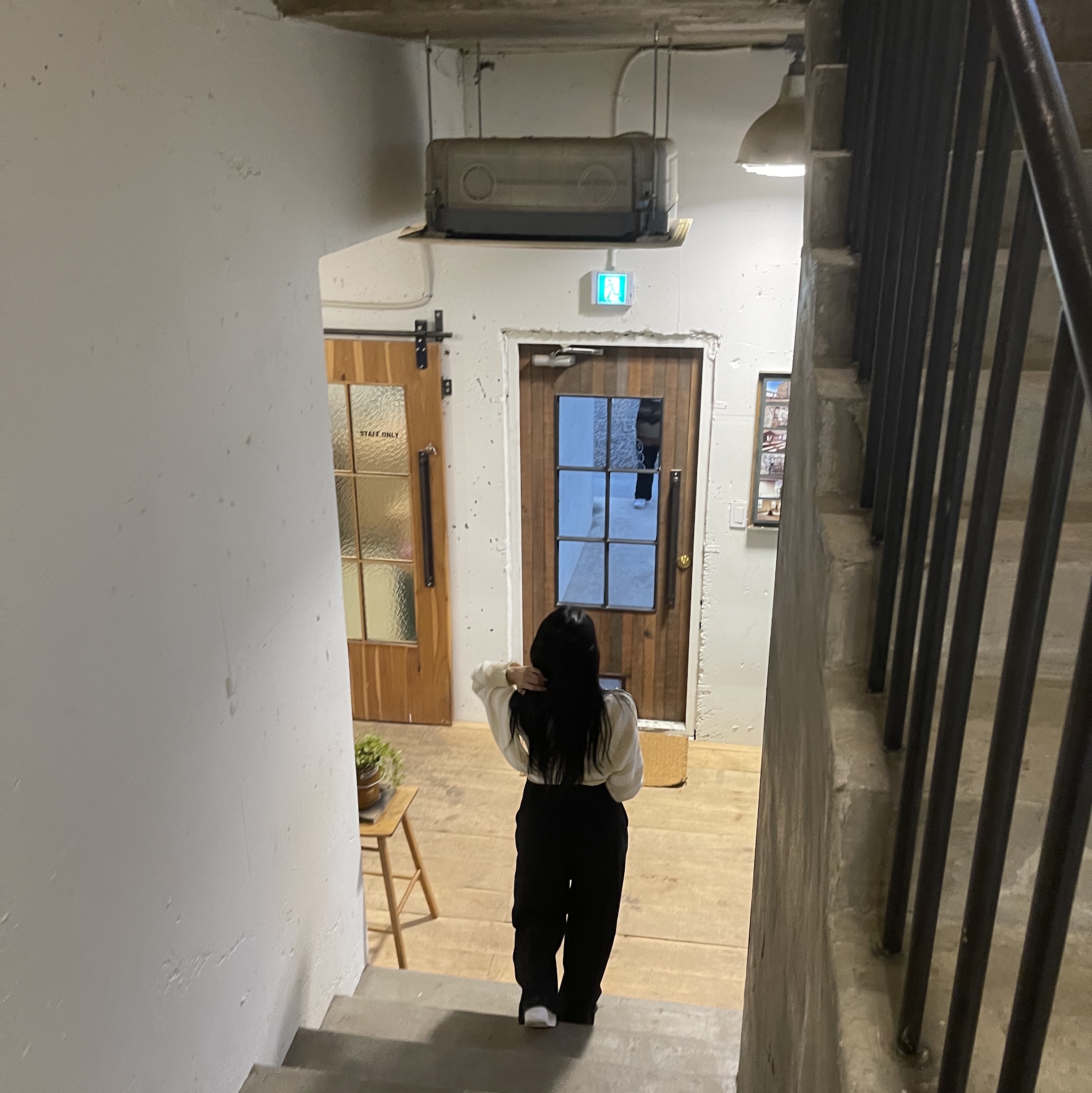 Nike Air Force 1 '07 White Black 착용 스타일 - 3