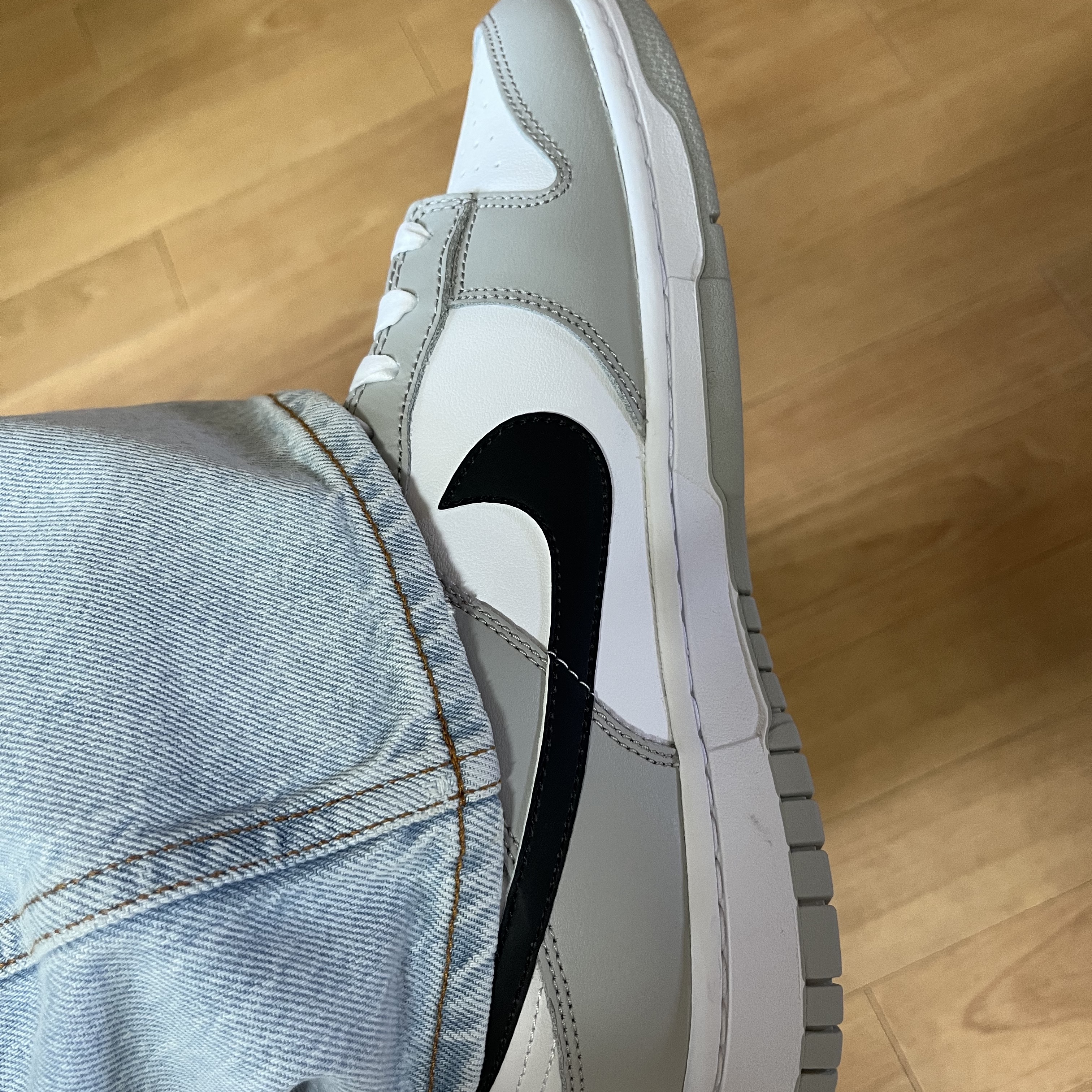 Nike Dunk Low Retro SE Jackpot Grey Fog 착용 스타일 - 4