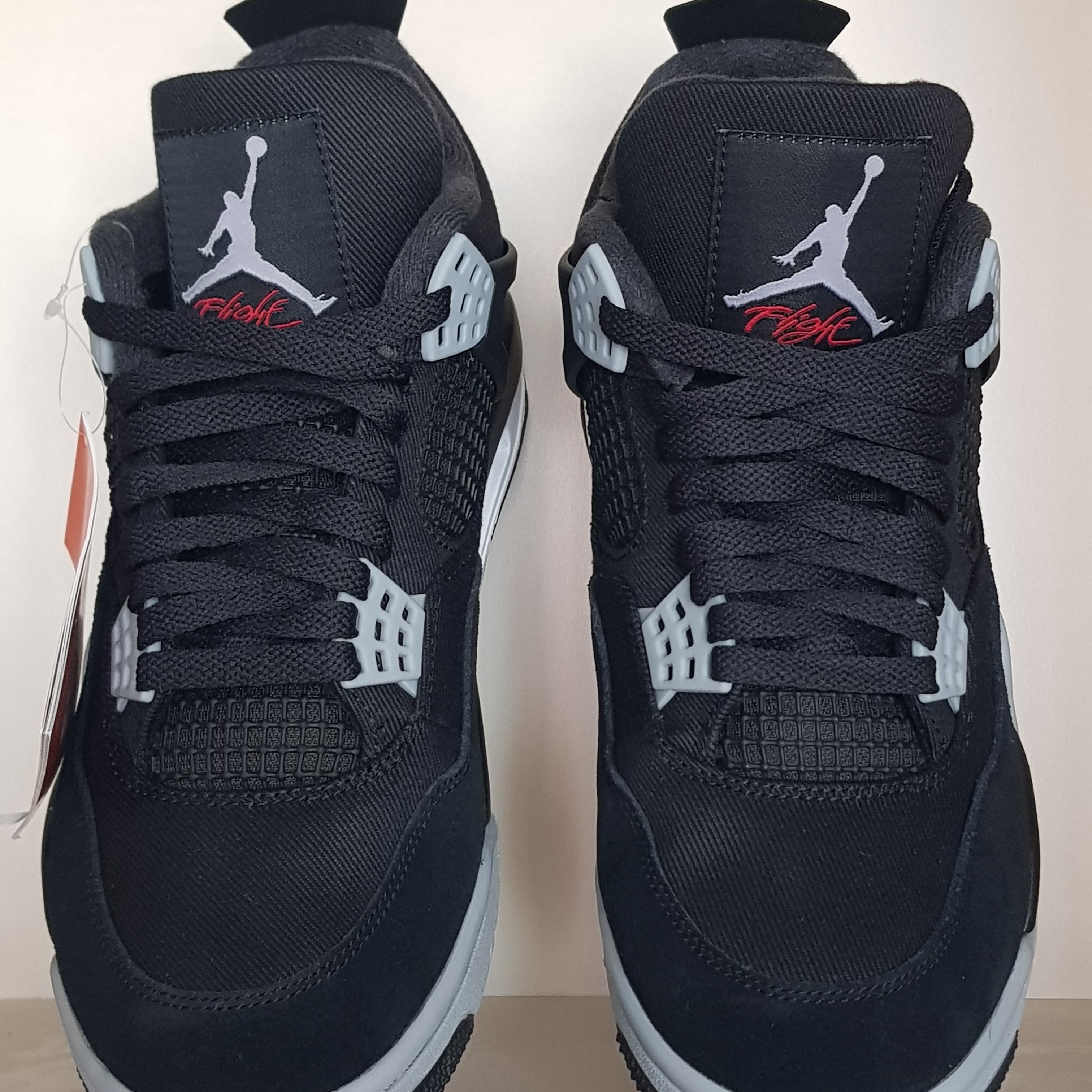Jordan 4 Retro SE Black and Light Steel 착용 스타일 - 1
