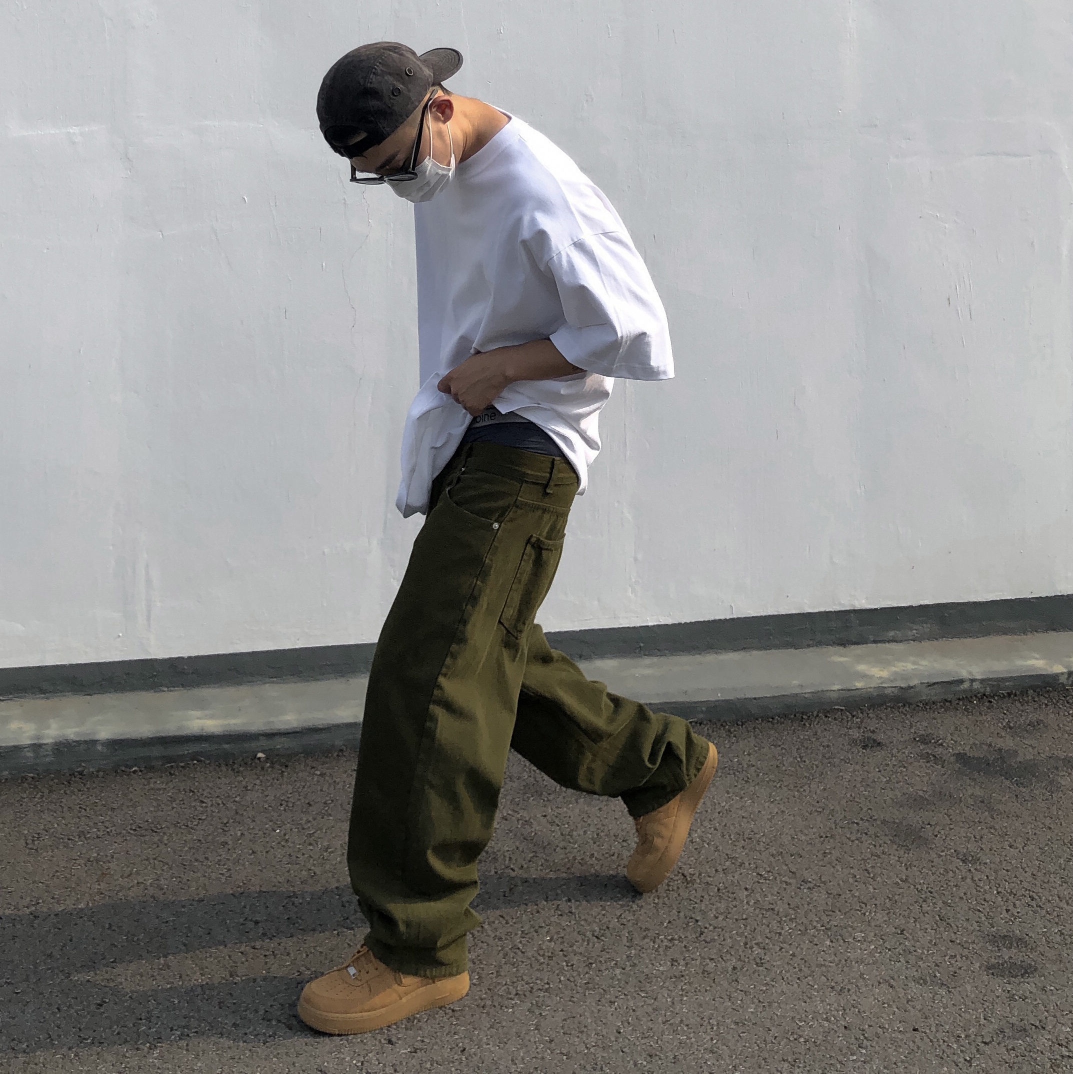 Nike x Supreme Air Force 1 Low Flax 착용 스타일 - 2