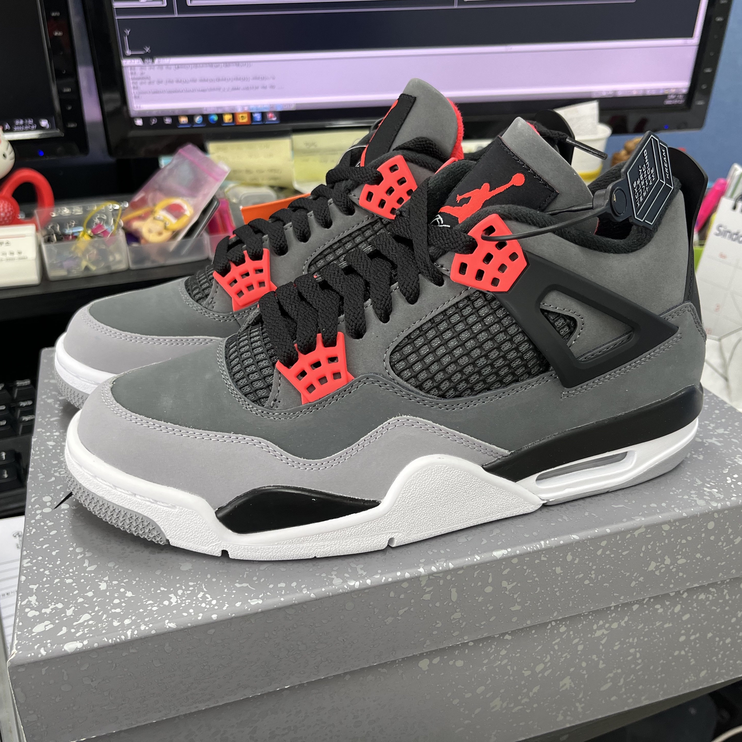 Jordan 4 Retro Infrared 착용 스타일