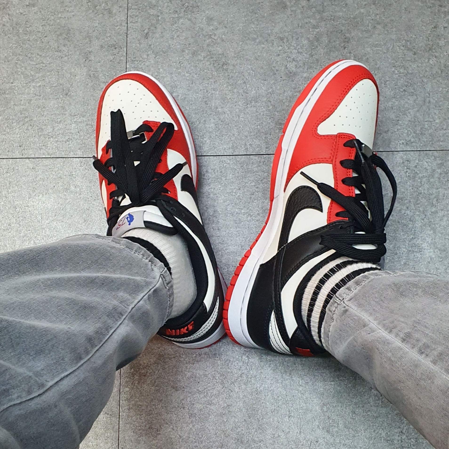 Nike x NBA Dunk Low Retro EMB Black and Chile Red ์ฐฉ์ฉ ์คํ์ผ - 1