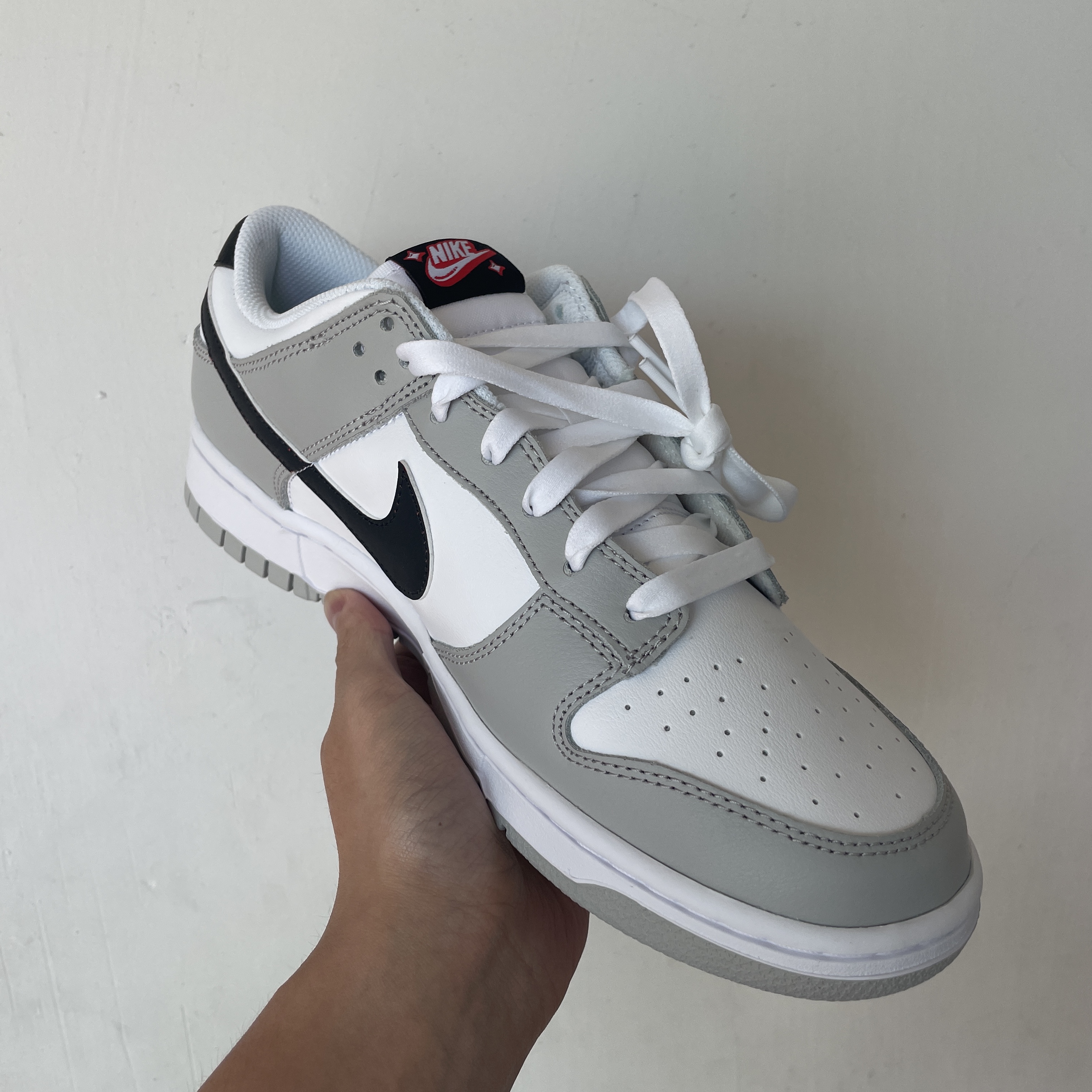 Nike Dunk Low Retro SE Jackpot Grey Fog 착용 스타일 - 3