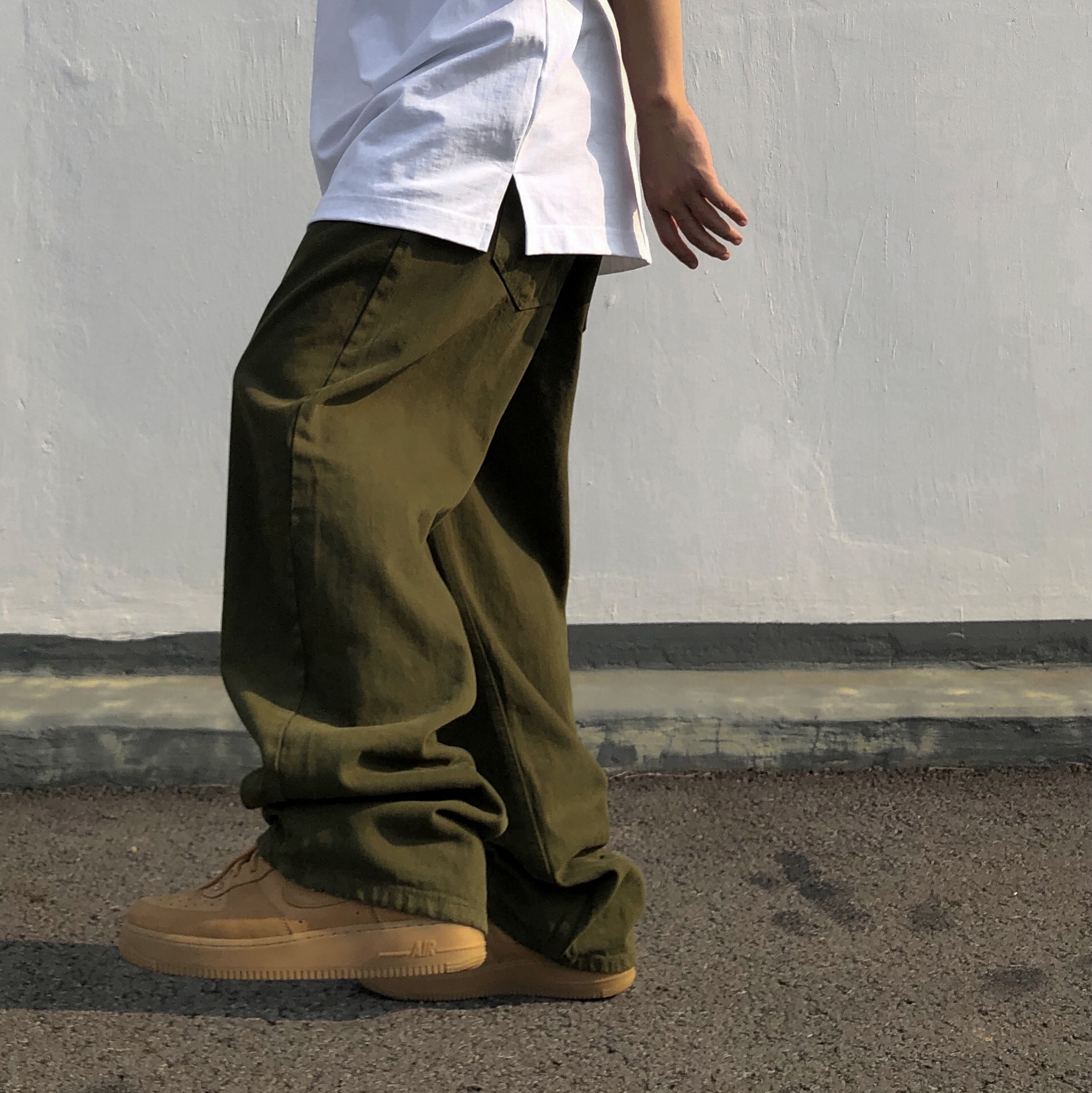 Nike x Supreme Air Force 1 Low Flax 착용 스타일 - 5