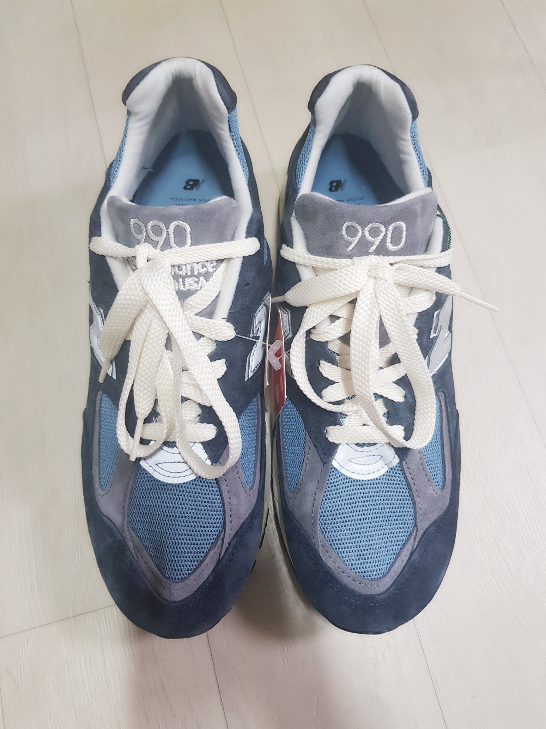 New Balance 990v2 Made in USA Navy Castlerock 착용 스타일 - 2