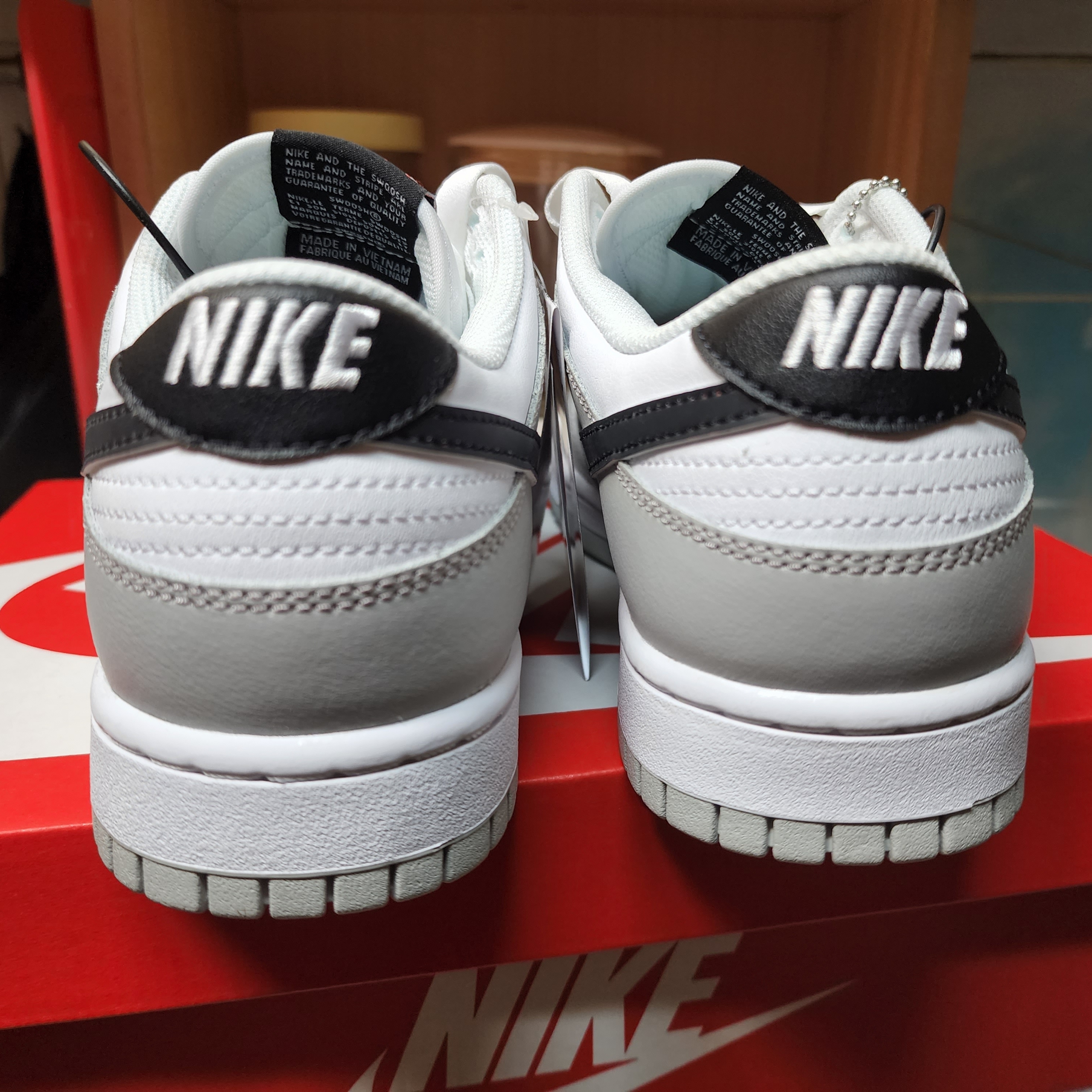 Nike Dunk Low Retro SE Jackpot Grey Fog 착용 스타일 - 2