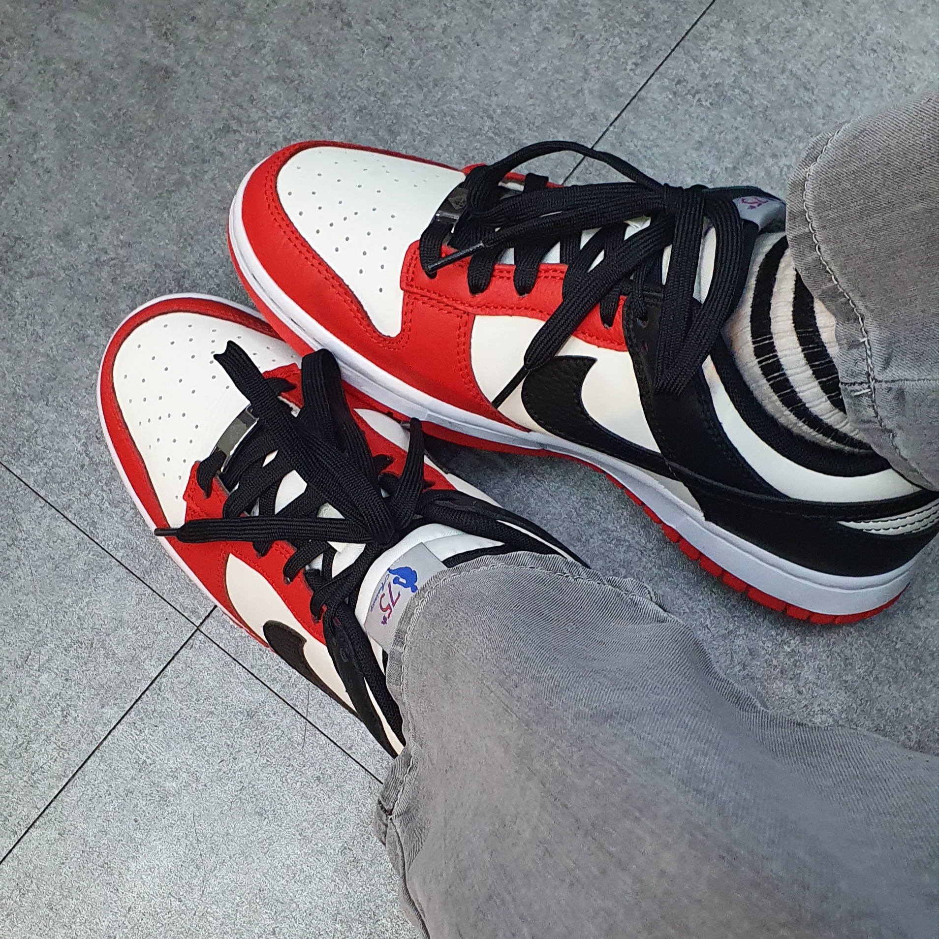 Nike x NBA Dunk Low Retro EMB Black and Chile Red ์ฐฉ์ฉ ์คํ์ผ - 4