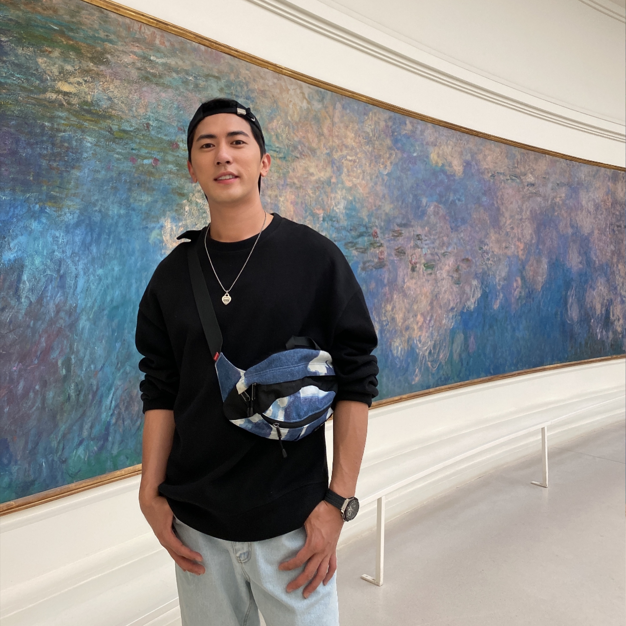 Supreme x The North Face Bleached Denim Print Roo II Indigo - 21FW, Supreme x Tiffany & Co. Return to Tiffany Heart Tag Pendant - 21FW 착용 스타일