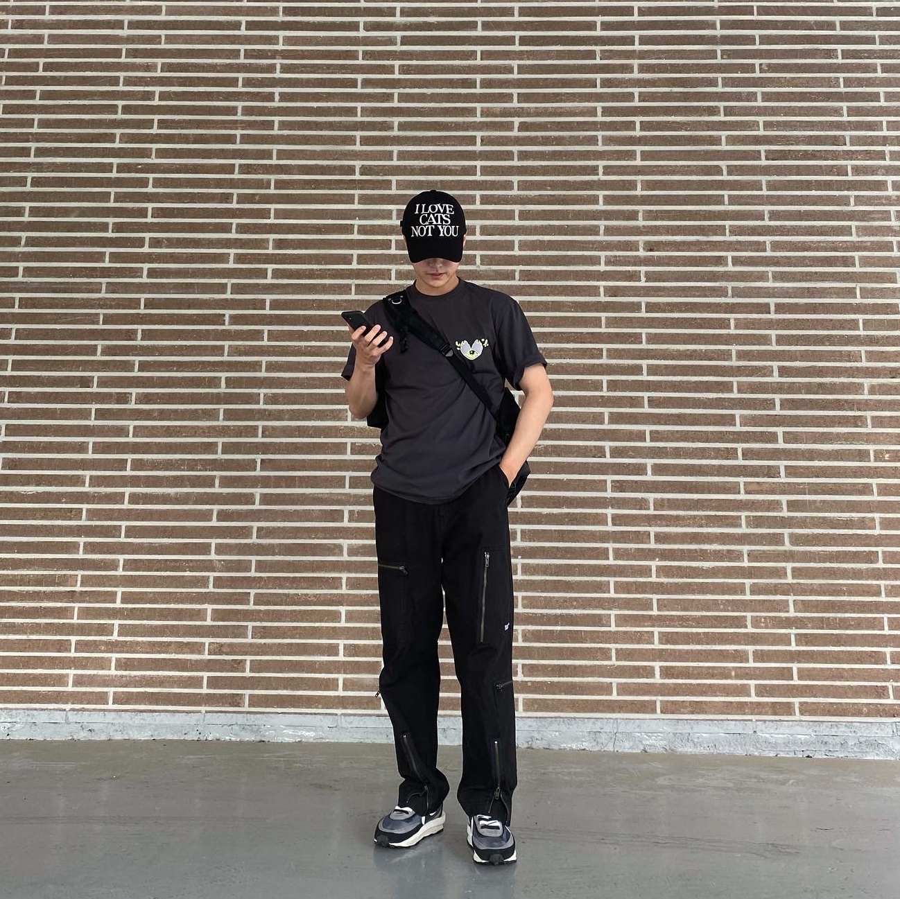 Nike x Sacai LDWaffle Black 착용 스타일