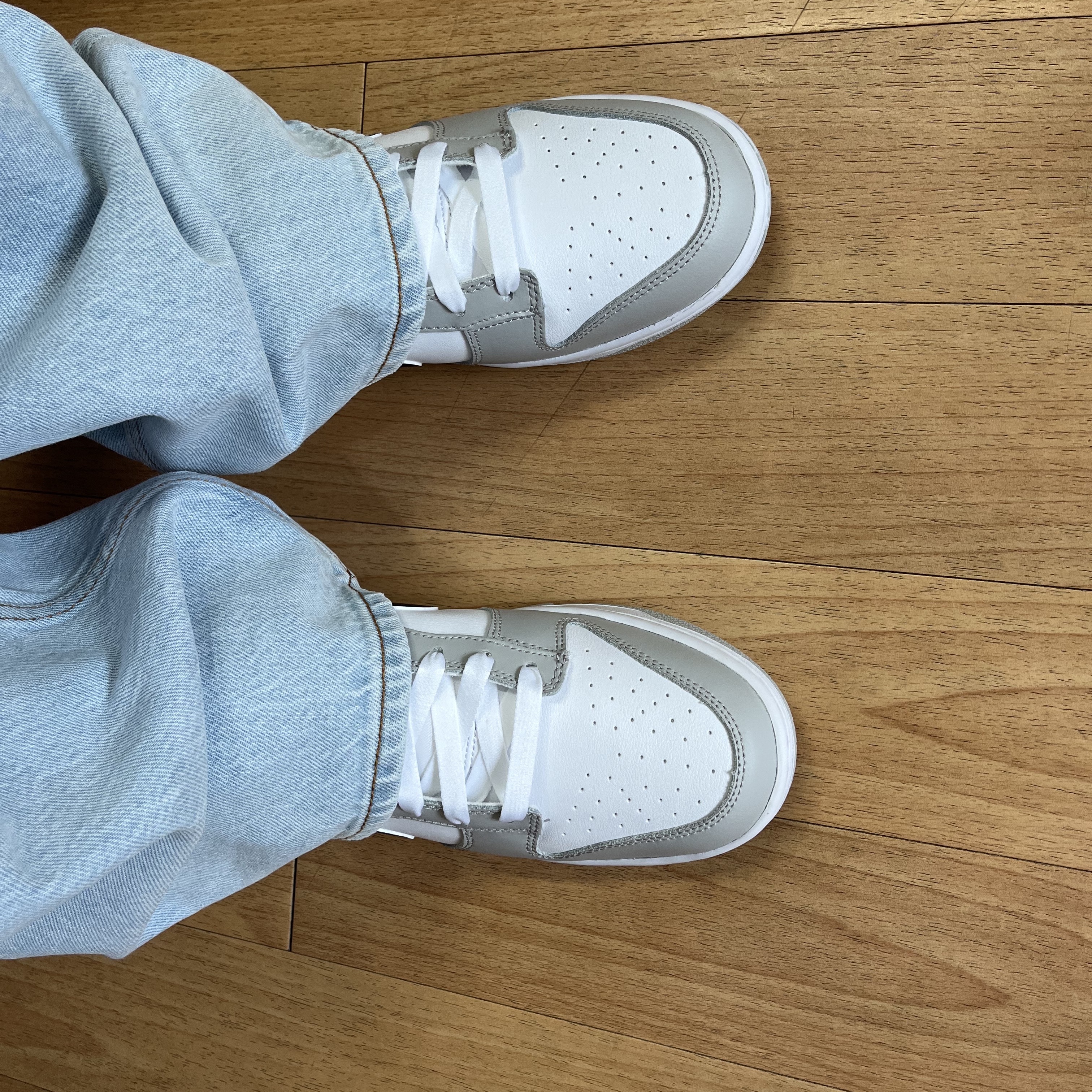 Nike Dunk Low Retro SE Jackpot Grey Fog 착용 스타일 - 3