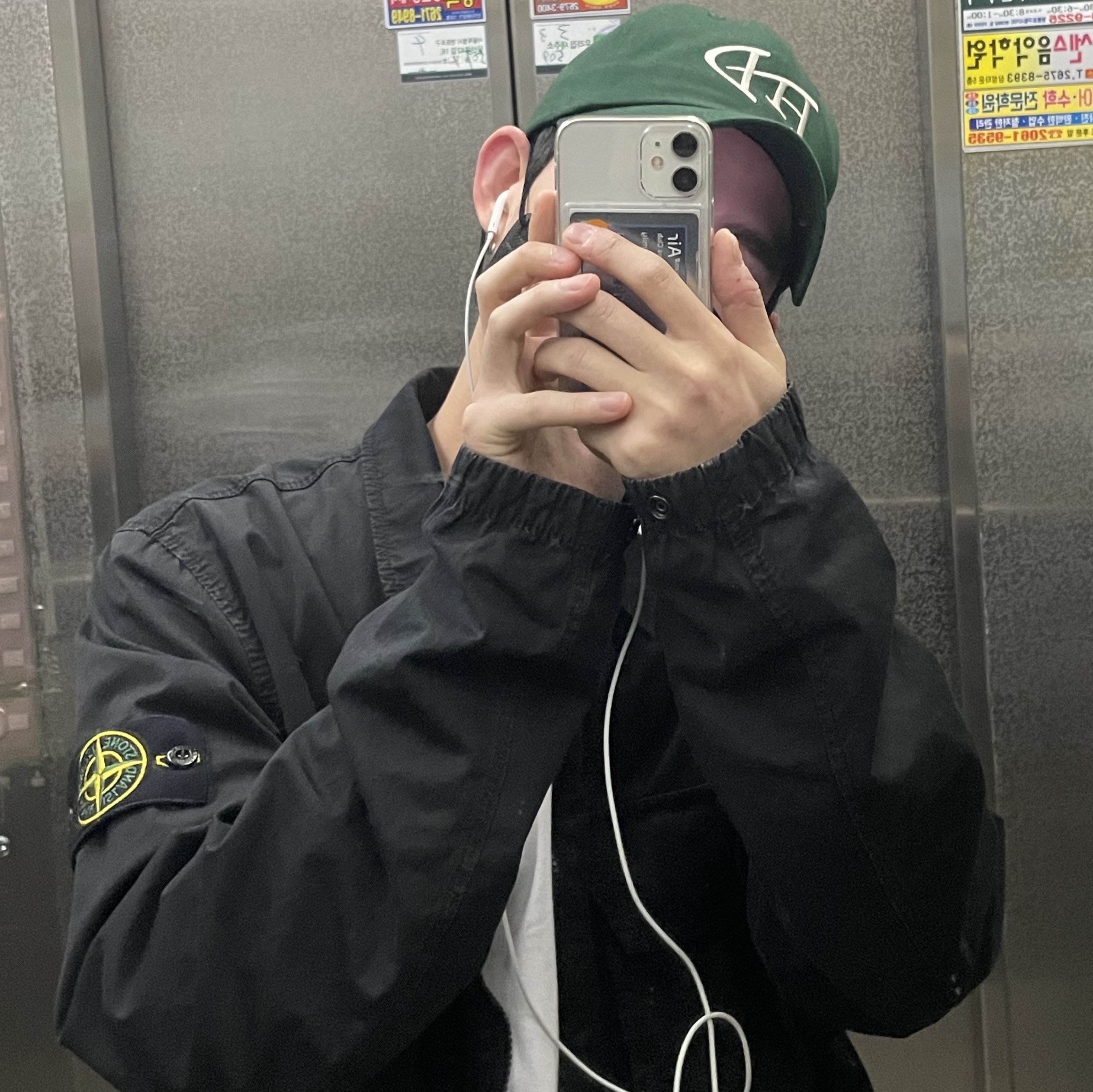 Stone Island 113WN T.CO+OLD Overshirt Black - 21FW, Stone Island 101WN Brushed Cotton Canvas T.CO+OLD Overshirt Black - 22FW 착용 스타일