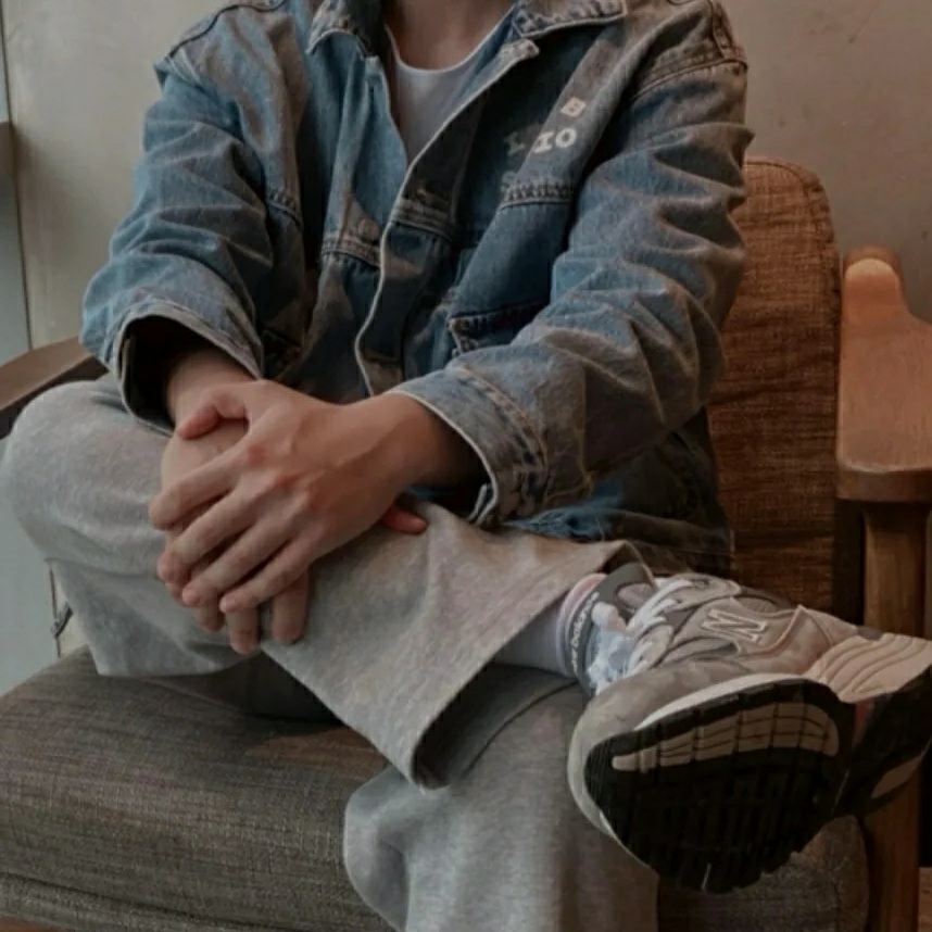 New Balance 992 Made in USA Grey - D Standard, IAB Studio x Lee Denim Jacket Indigo Indigo Medium 착용 스타일