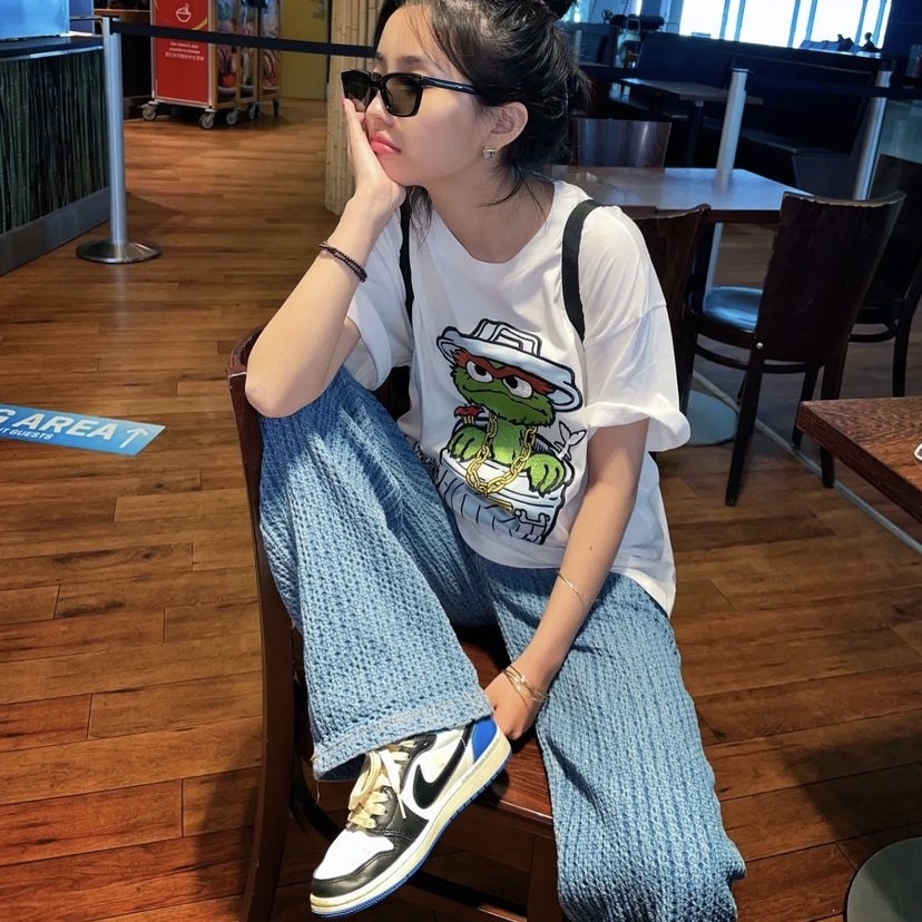 Jordan 1 x Travis Scott x Fragment Retro Low OG SP Military Blue 착용 스타일 - 2