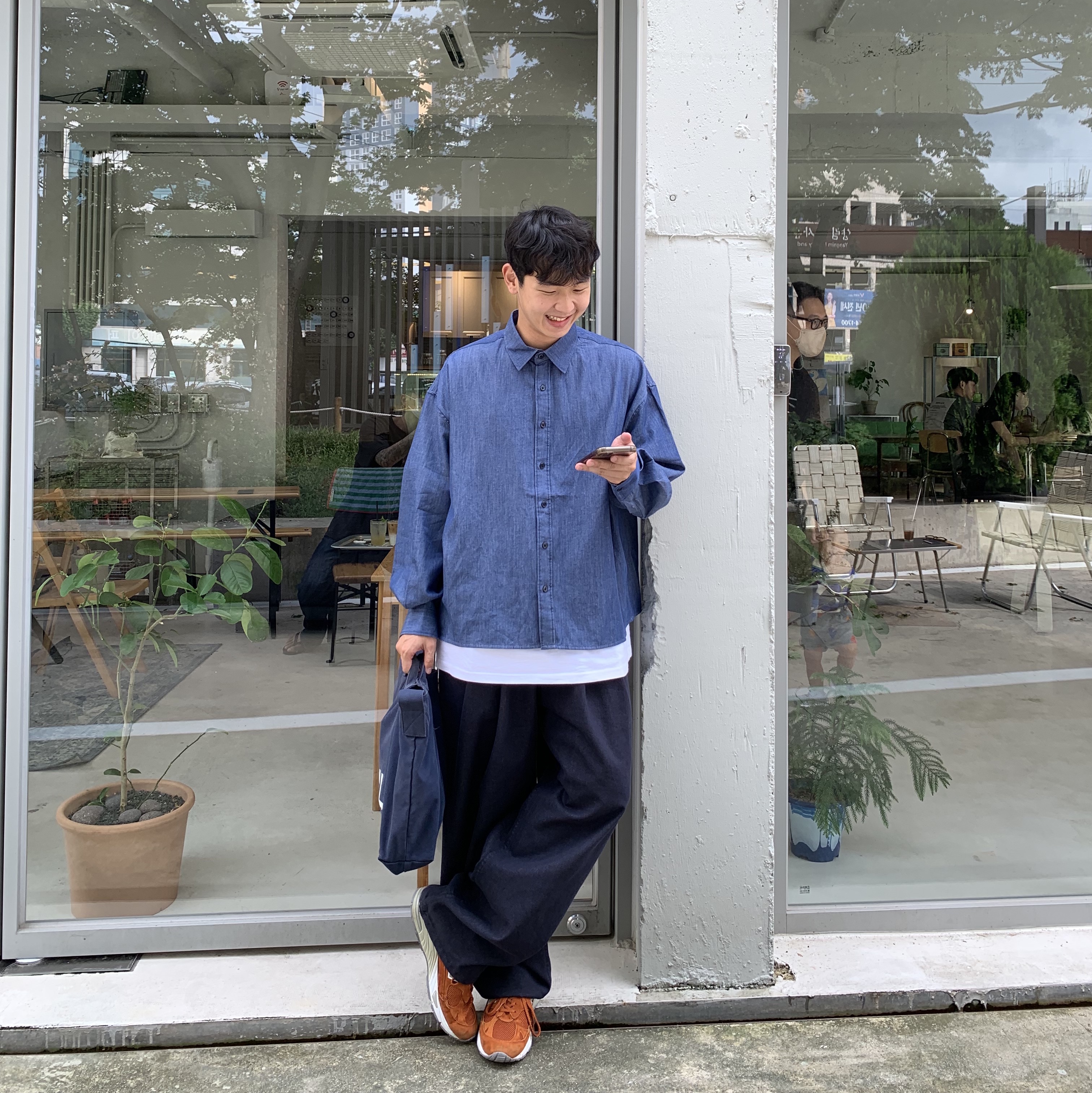 New Balance Made in UK 991 Eastern Species 착용 스타일 - 3