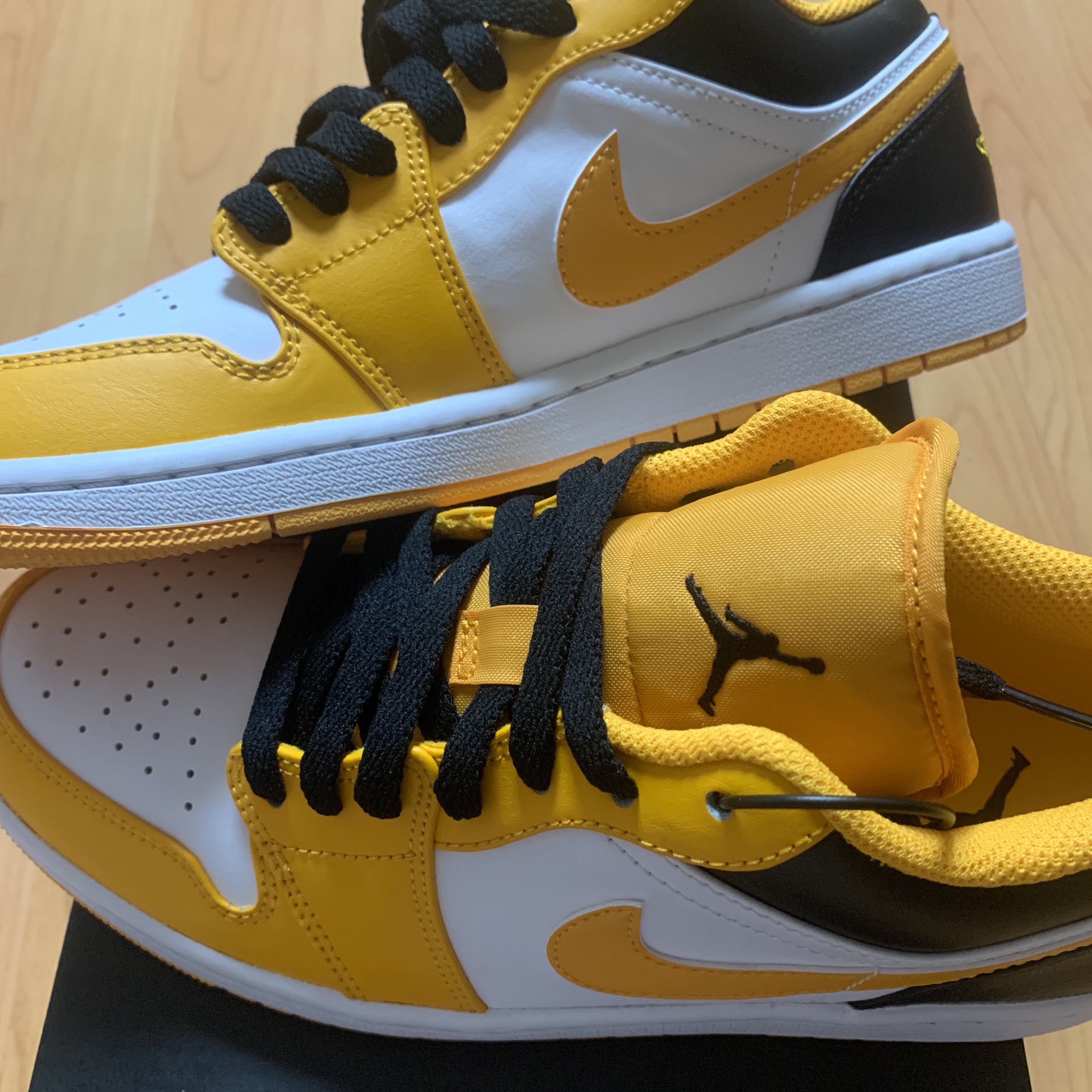 Jordan 1 Low Taxi 착용 스타일 - 2