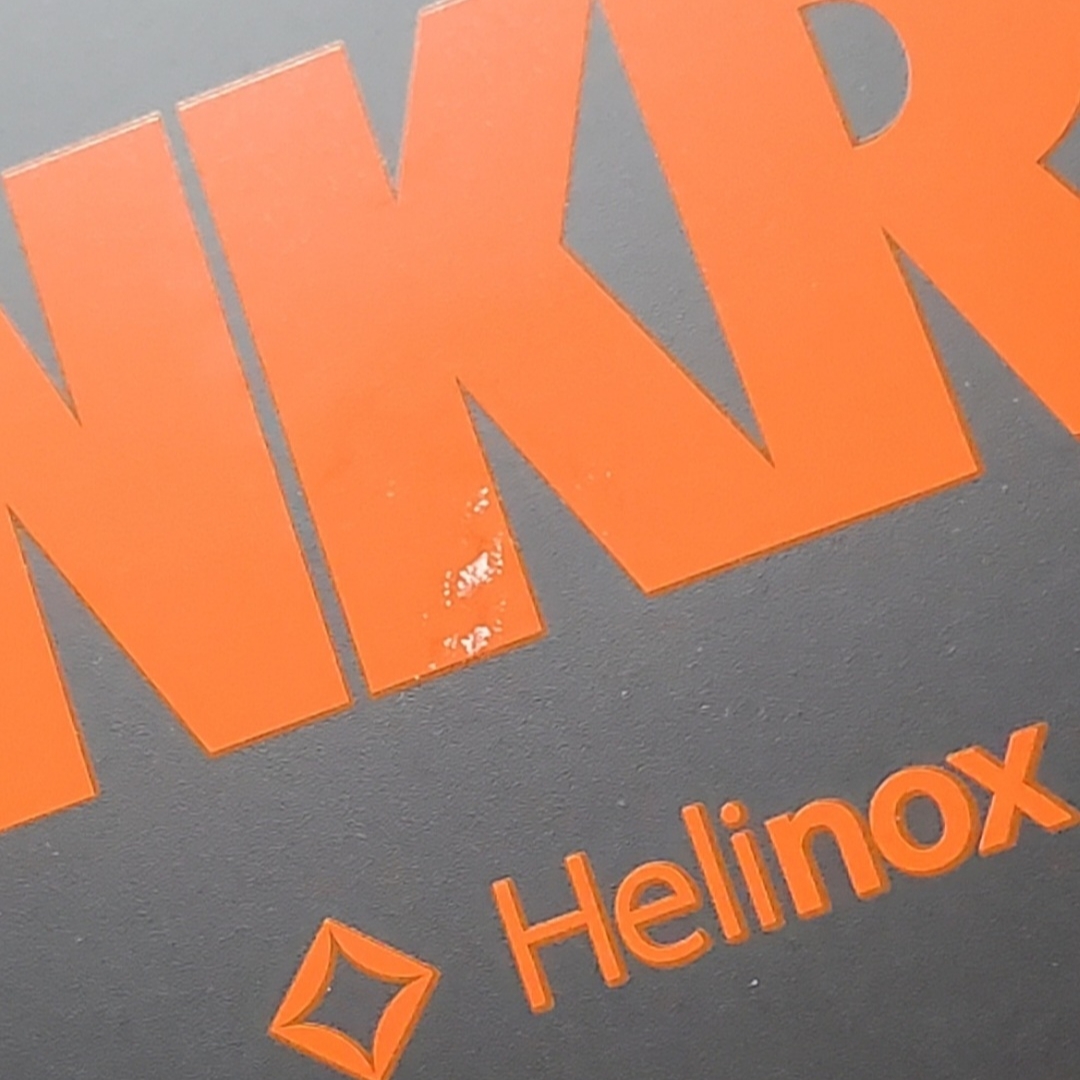 Helinox x Nike SNKRS Lounge Table O Black 착용 스타일 - 2