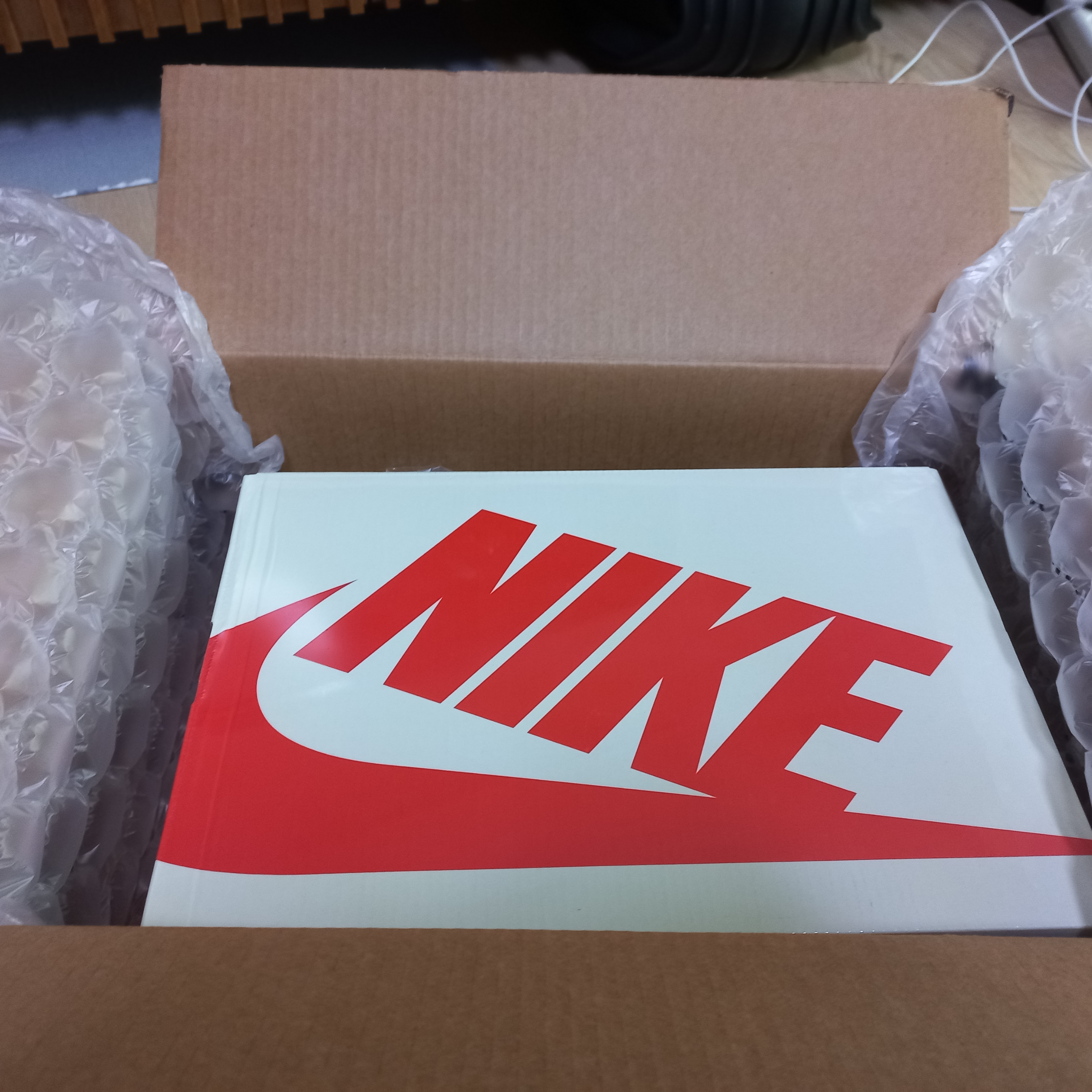 Nike x Stussy Air Force 1 '07 Mid SP Black 착용 스타일 - 3