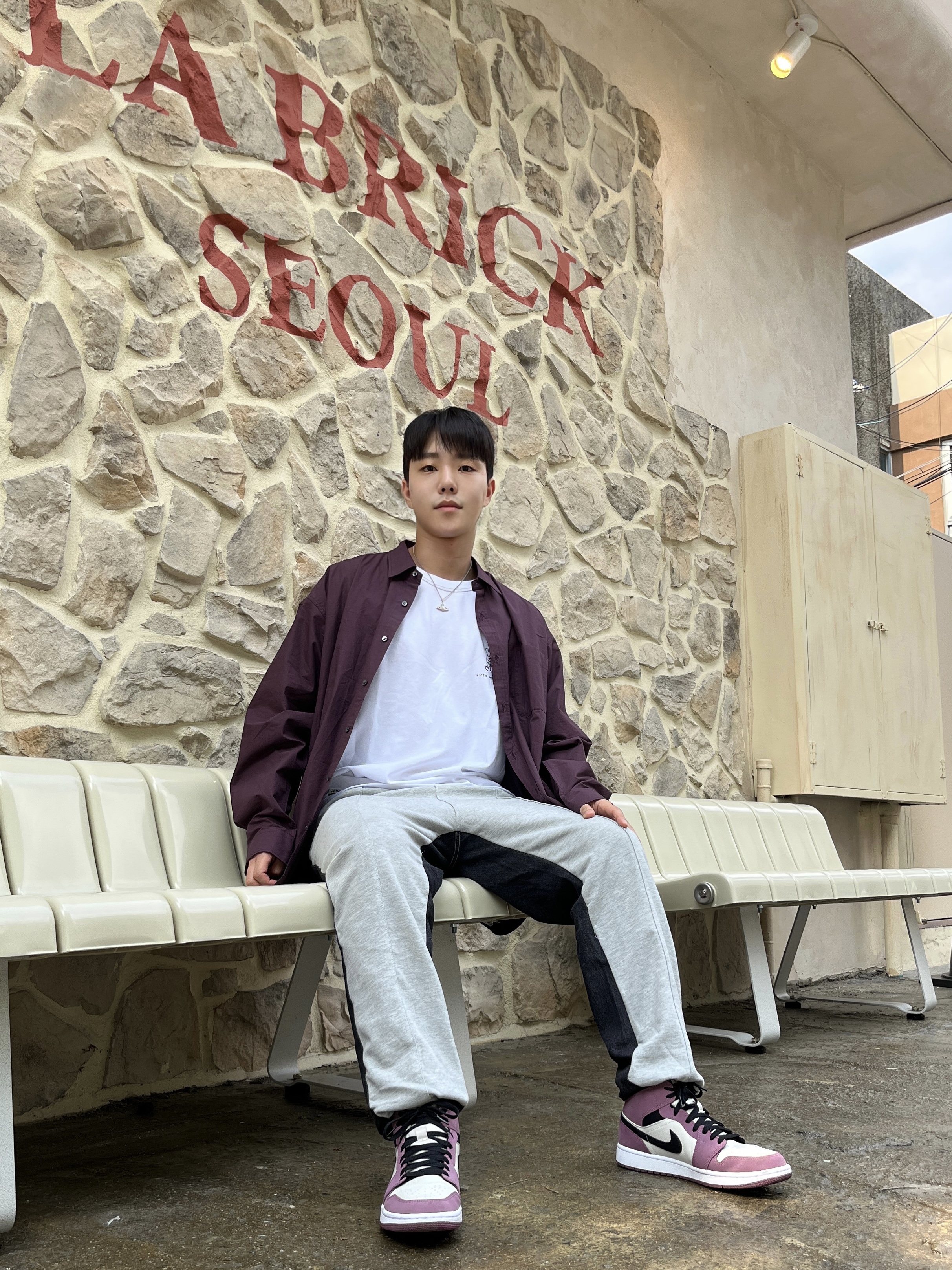 (W) Jordan 1 Mid SE Light Mulberry 착용 스타일 - 3